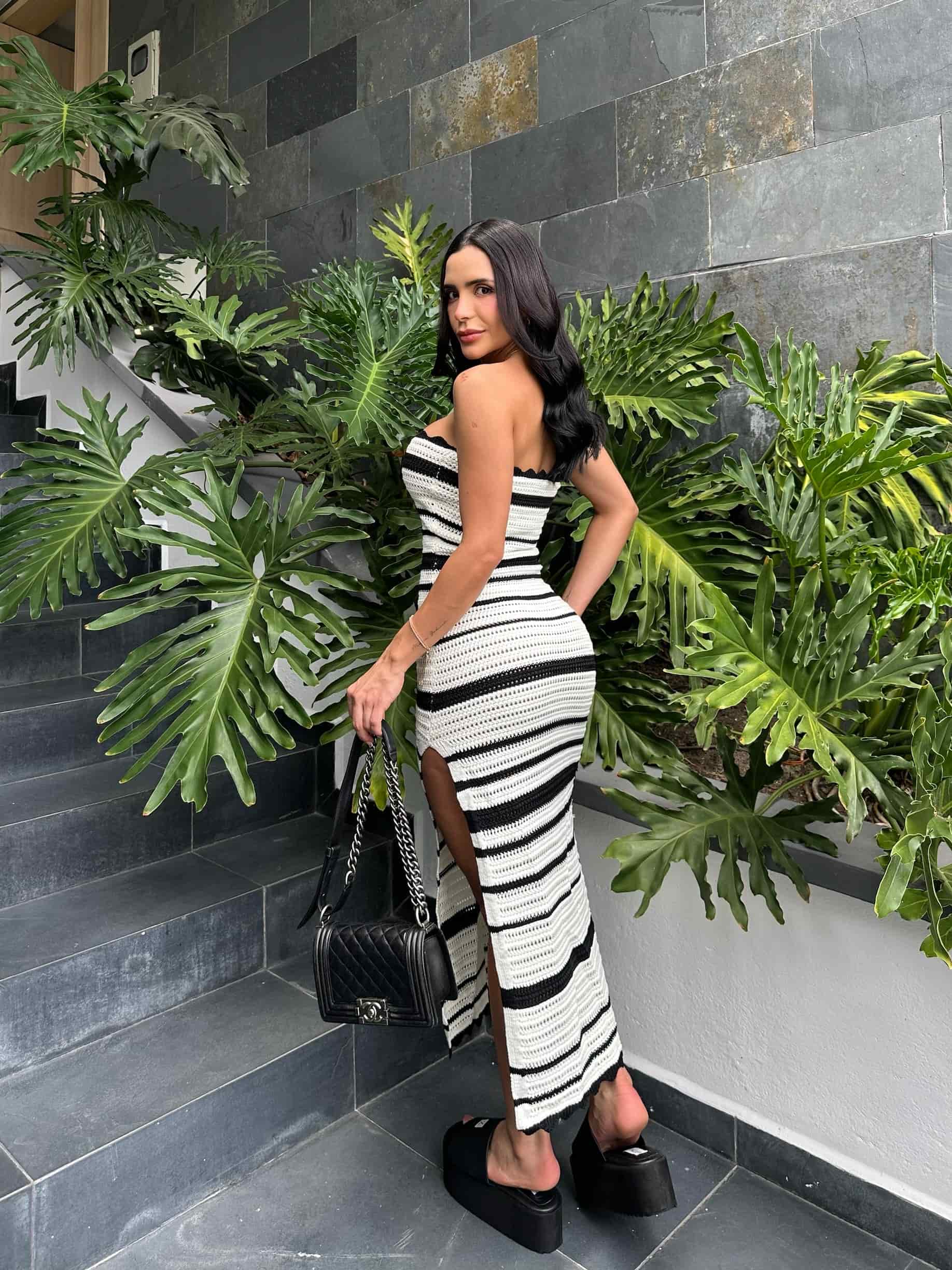 VESTIDO  EMILY BLACO x NEGRO - miniatura 2