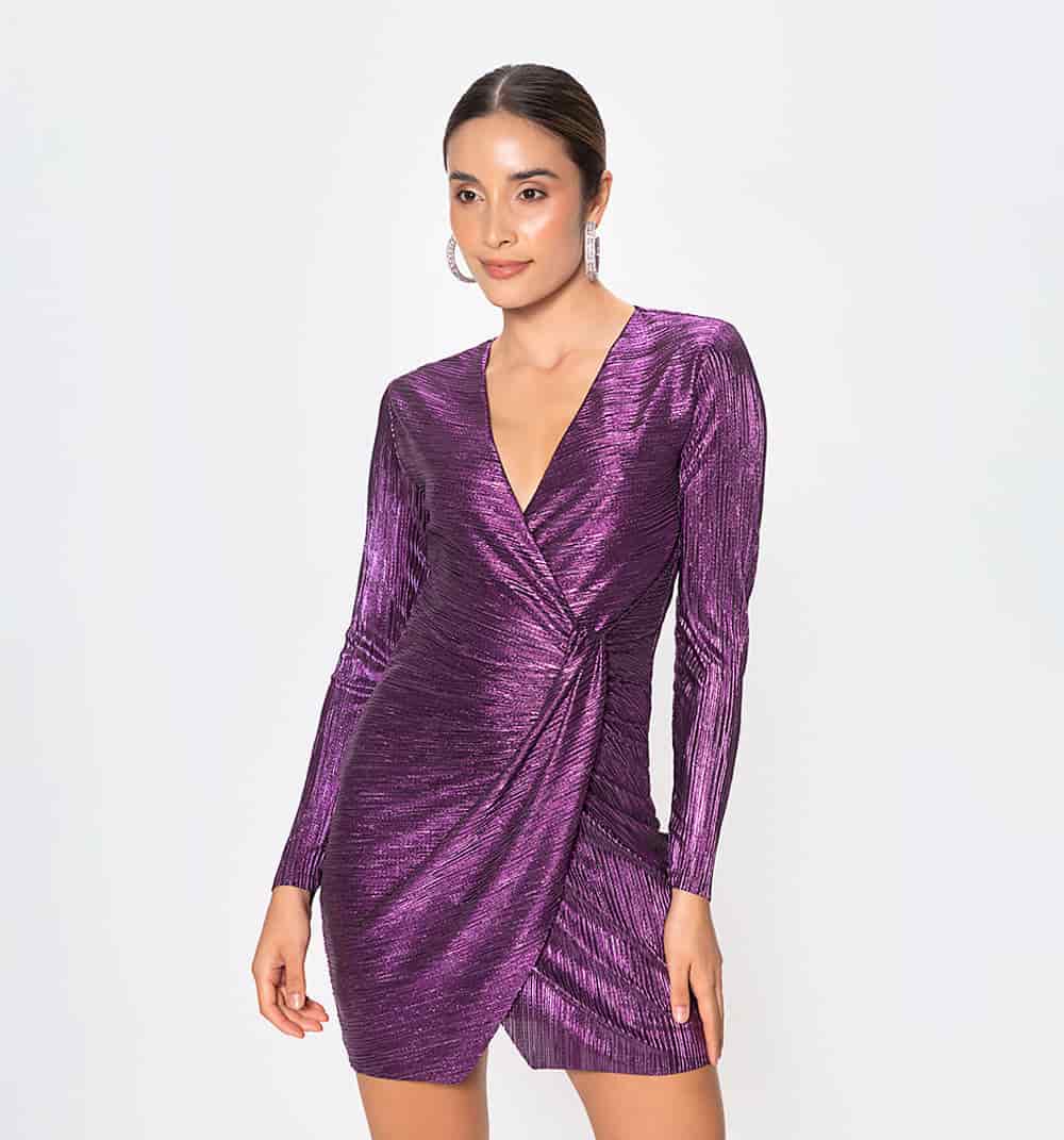 Vestido corto manga larga con entorche - miniatura 3