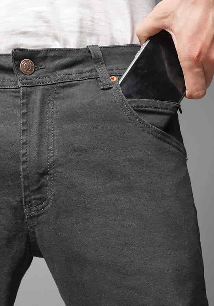 Jean Tono Negro para Hombre marca Thunder - miniatura 3