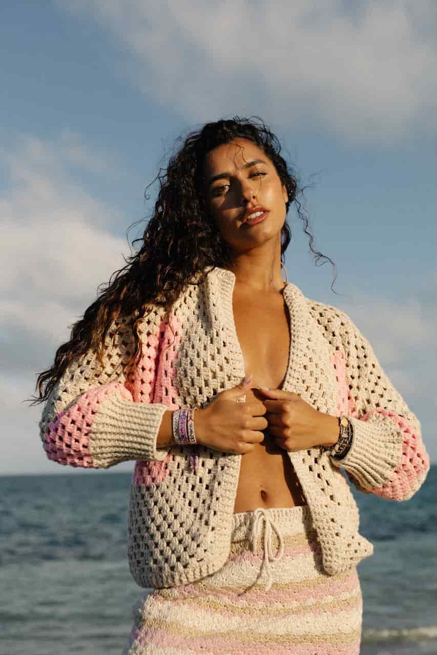 Hand Crochet Alma Cardigan - Adult - miniatura 2