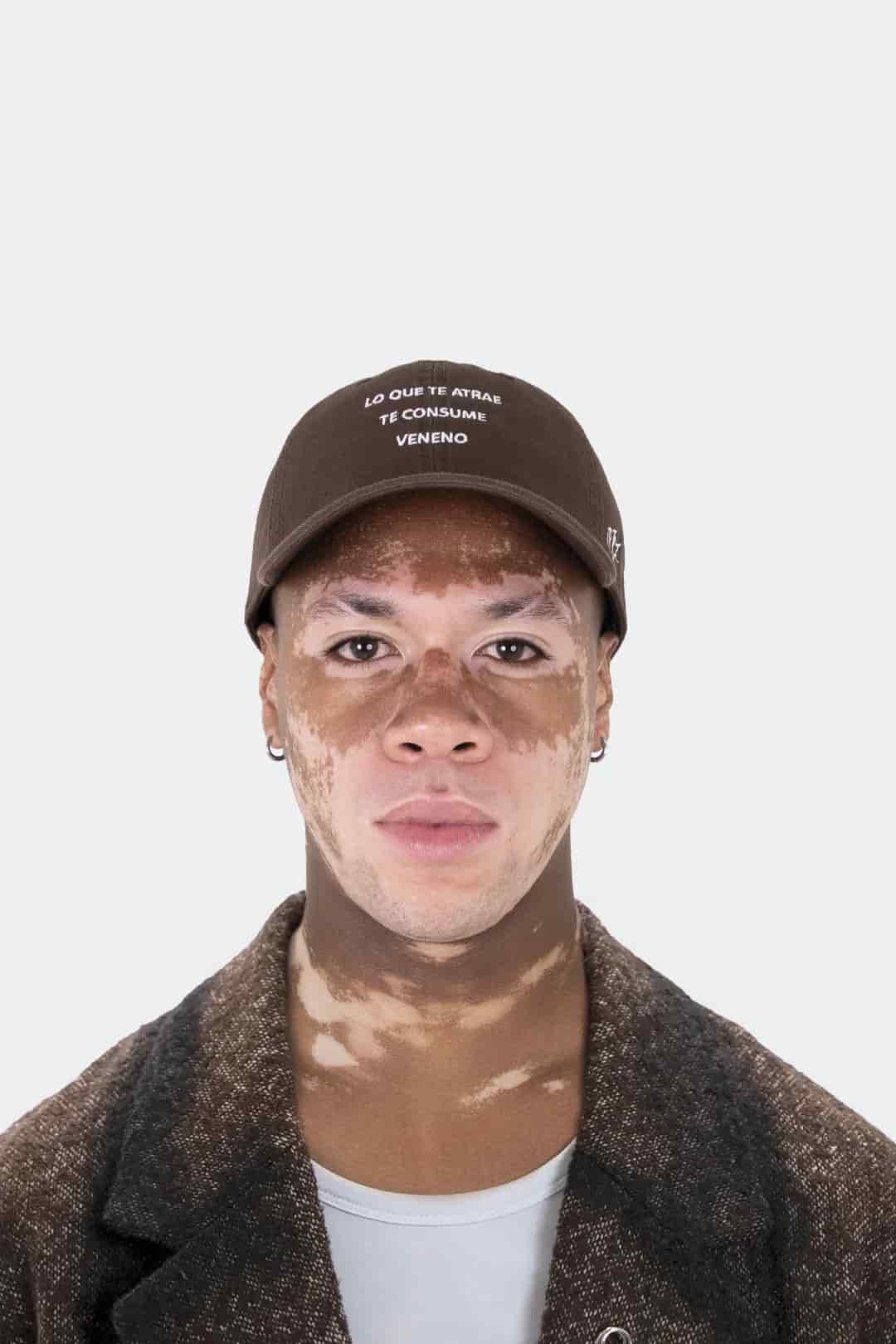 VENENO GORRA LO QUE TE ATRAE TE CONSUME - miniatura 1