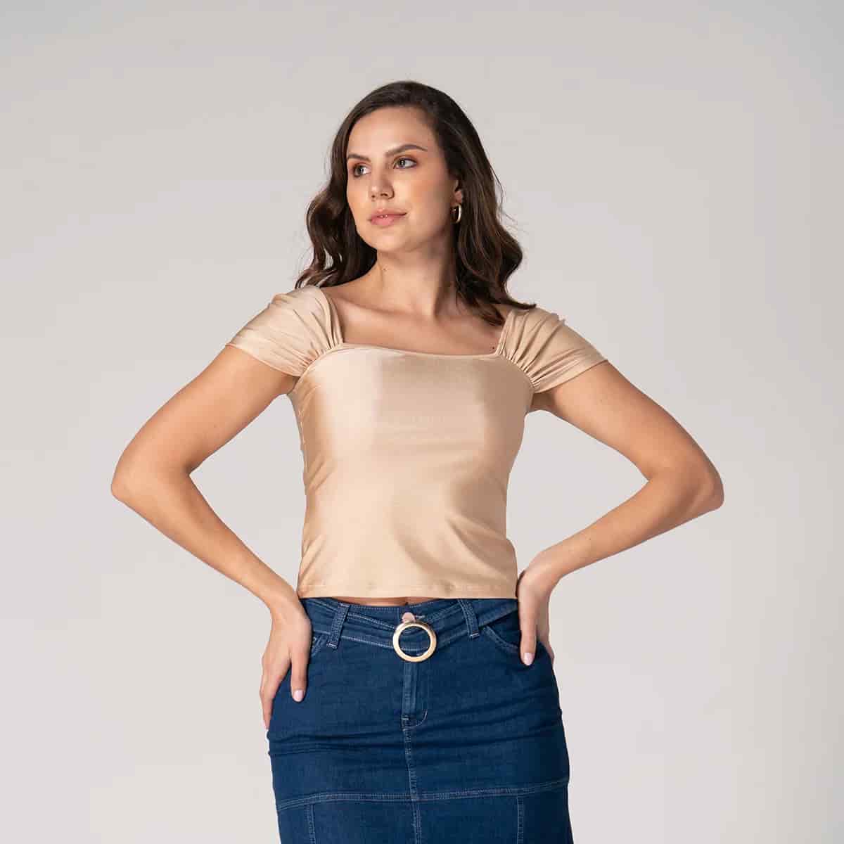 Blusa Slim Escote Bandeja Nova - miniatura 1