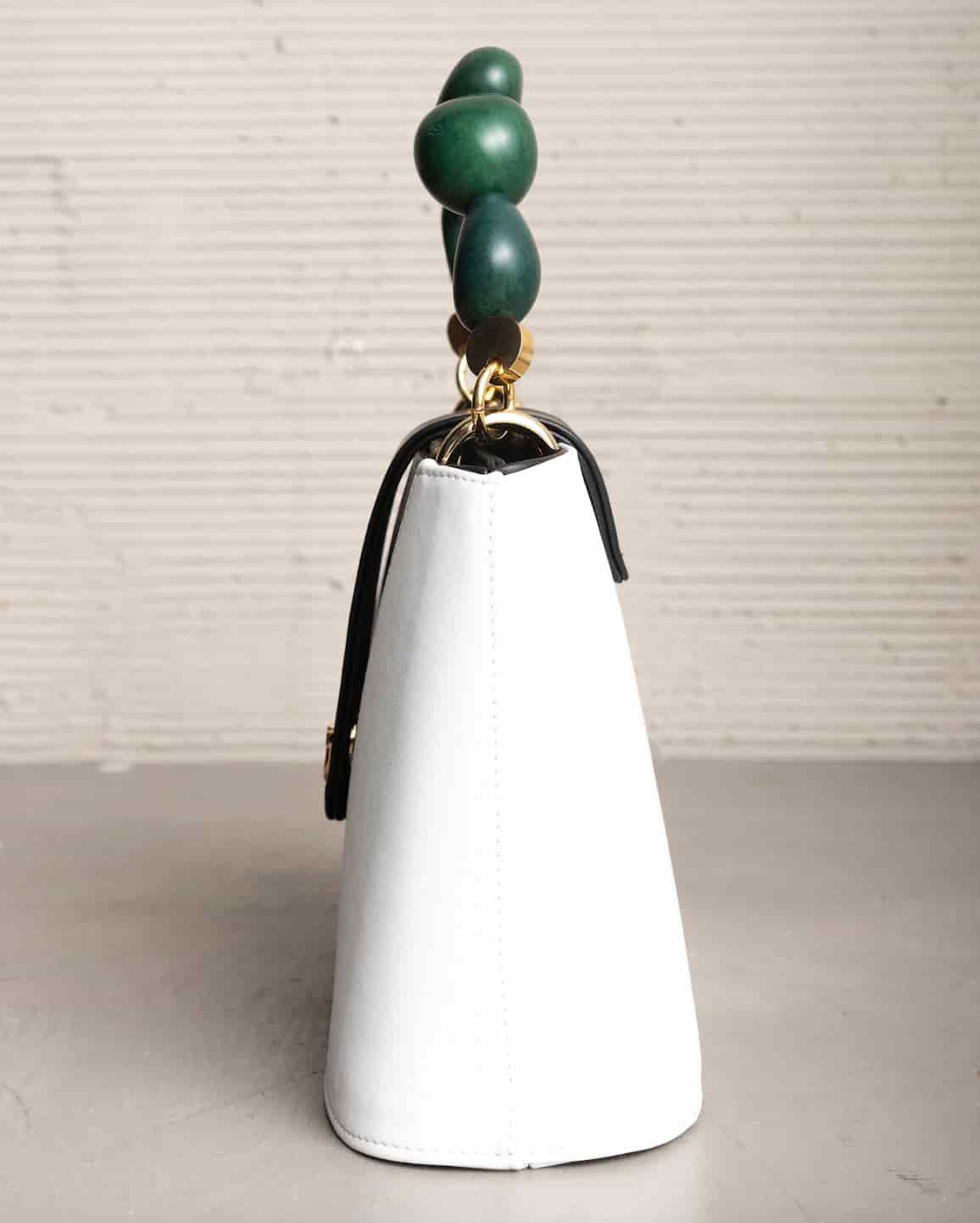 SENDA PURSE WITH TAGUA SEEDS HANDLE - miniatura 3