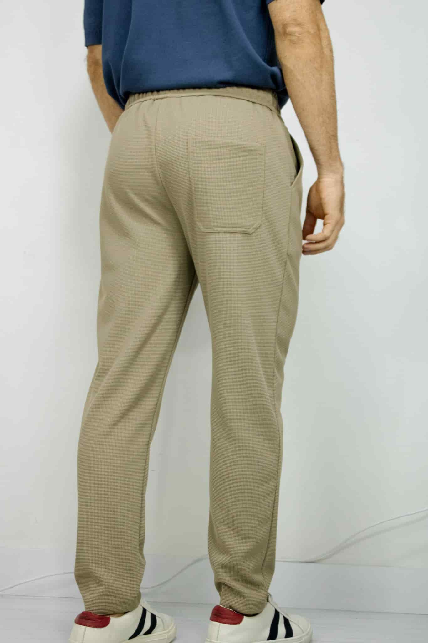 JOGGER TEXTURIZADO CAQUI PARA HOMBRE - miniatura 2