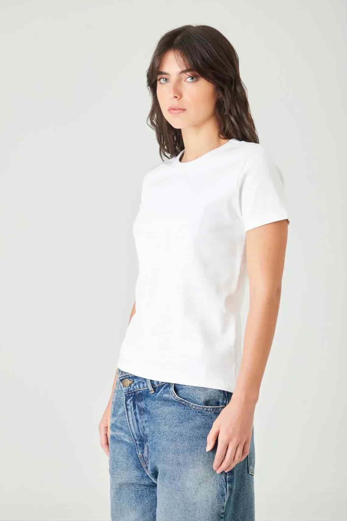 Camiseta regular fit con cuello redondo en blanco para mujer - miniatura 4