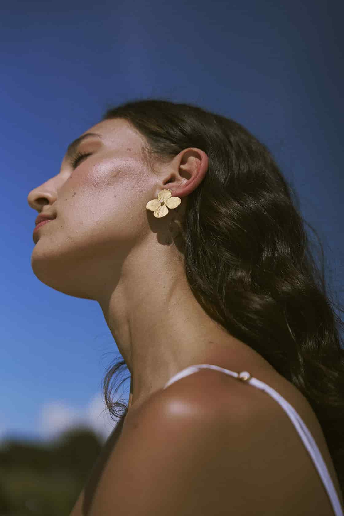 ARETES HYDRANGEA CON PERLAS - REMOVIBLE - miniatura 3