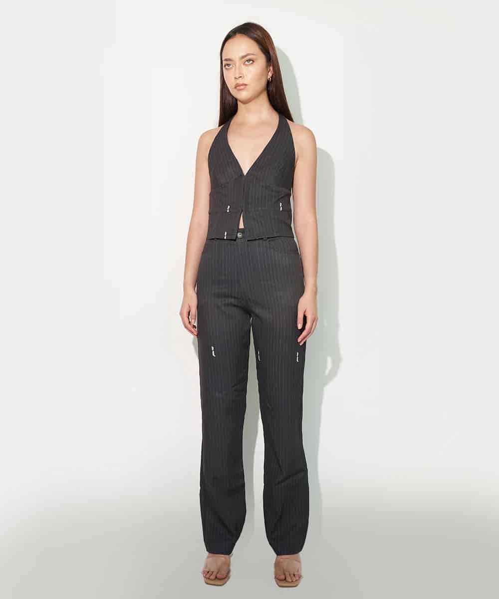 Halter Vest In Black Pinstripe - miniatura 3