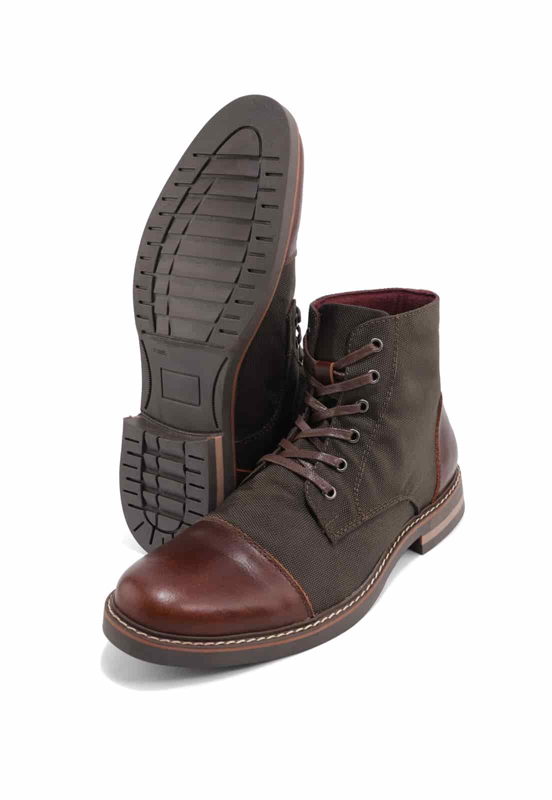 Botas cafés oscuro en lona y cuero. - miniatura 4