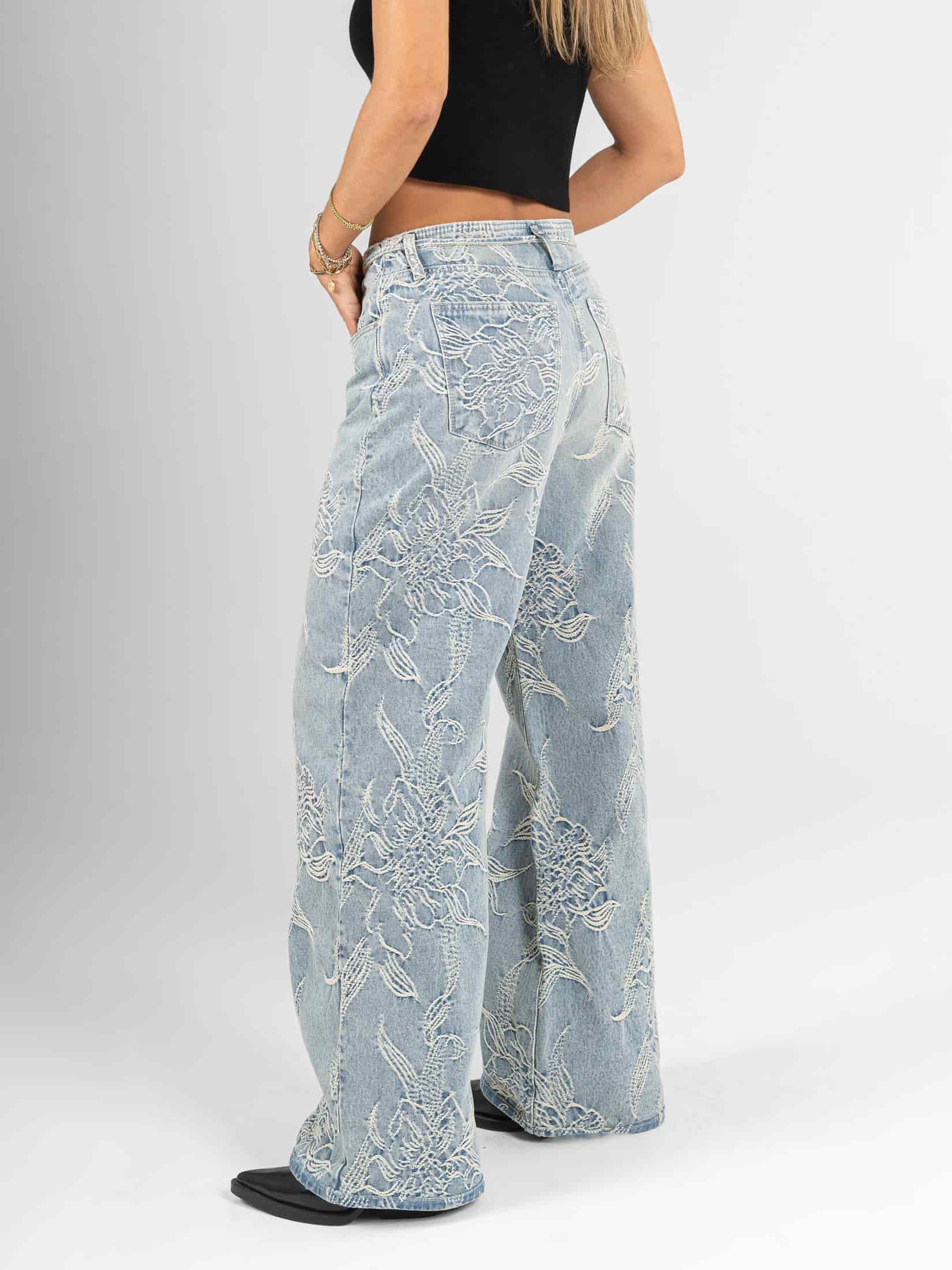 Ref: 066542 Jean palazzo, detalle en pretina, tiro alto, tono azul medio claro - miniatura 4