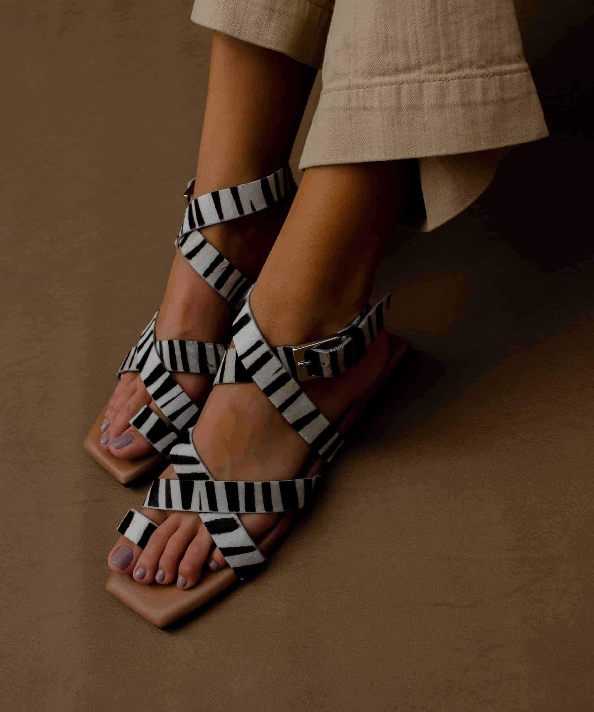 The Boa Sandal | cebra - miniatura 3