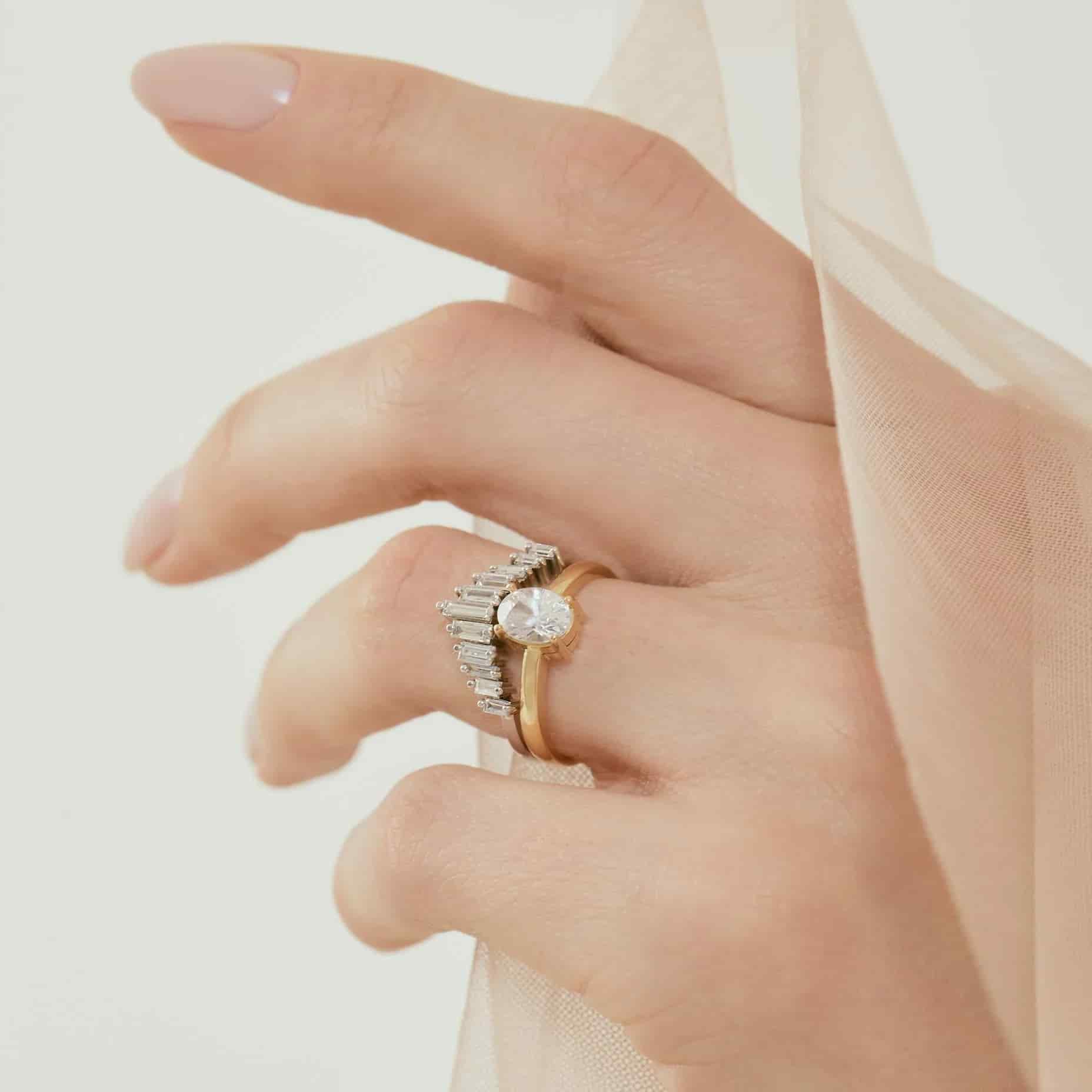 Anillo Oval Engagement Ring - miniatura 4