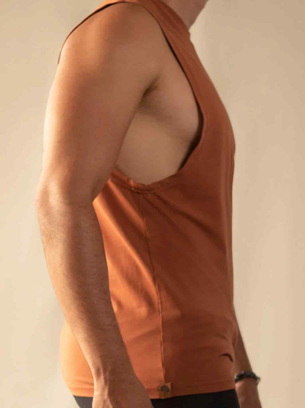 CAMISETA SIN MANGAS - miniatura 2