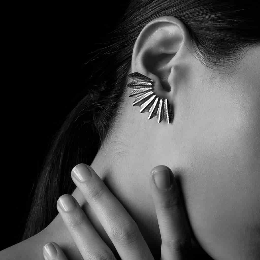 ARETES ABANICOS PEQUEÑOS PLATEADOS - miniatura 2