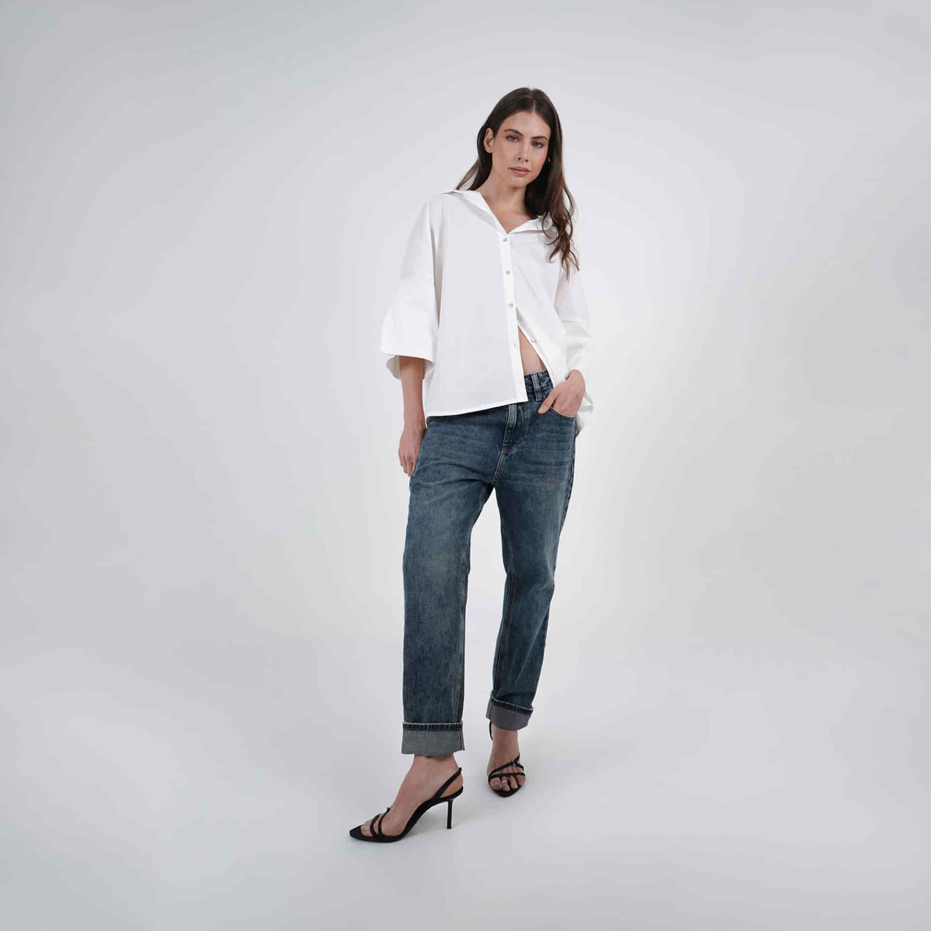 Blusa oversize abierta cuello camisero manga 3/4 - miniatura 5