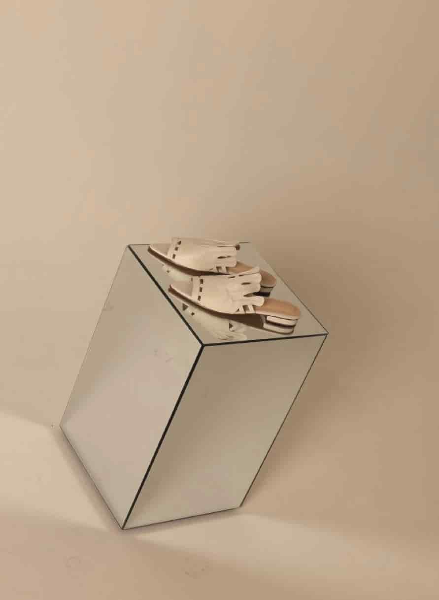 GAUDI SHOES WHITE - miniatura 1