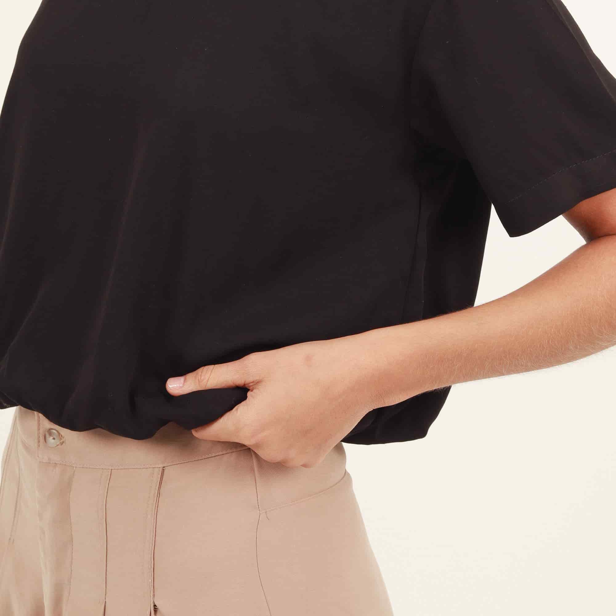 Blusa crop globo cuello redondo manga corta - miniatura 5