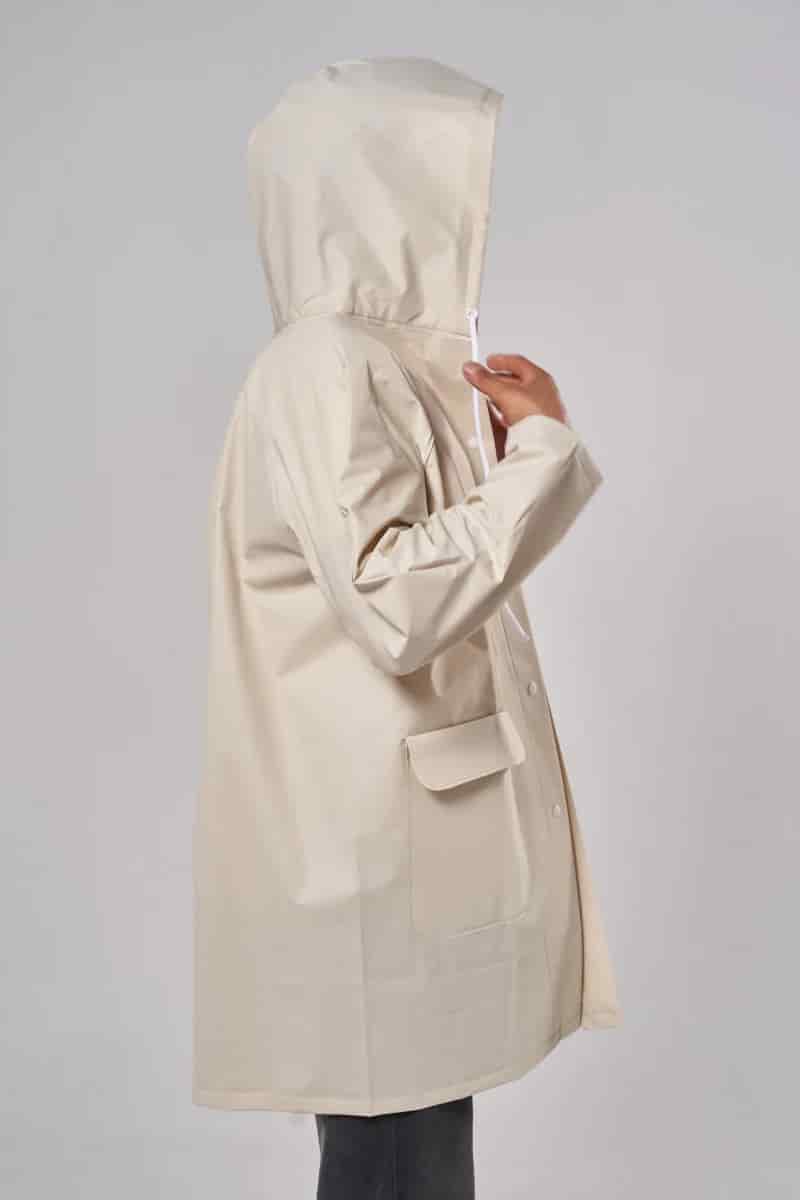 Raincoat Armor Crema Nublado - miniatura 2