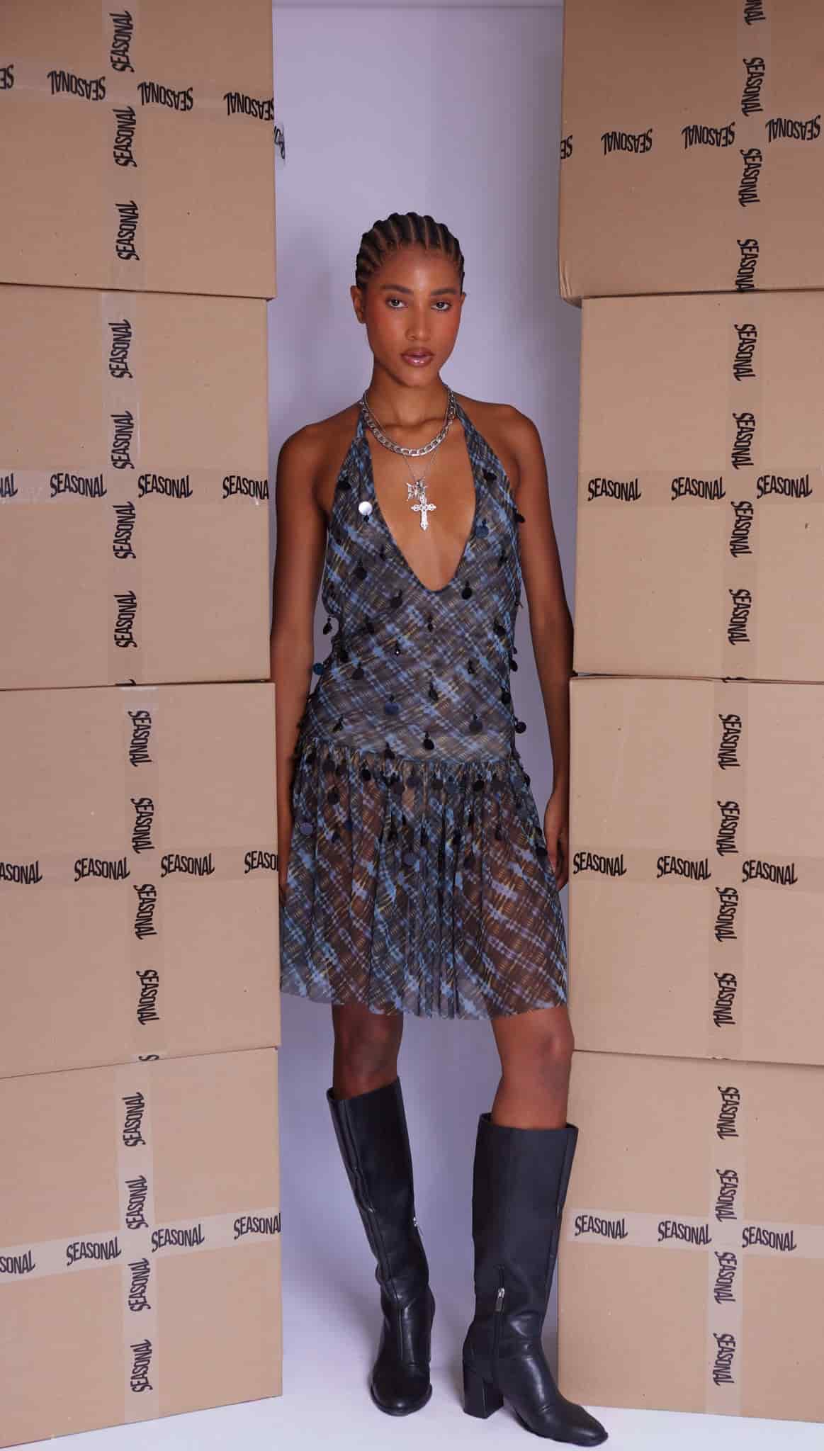 NIGHT GRID EMBROIDERED MESH DRESS - miniatura 2