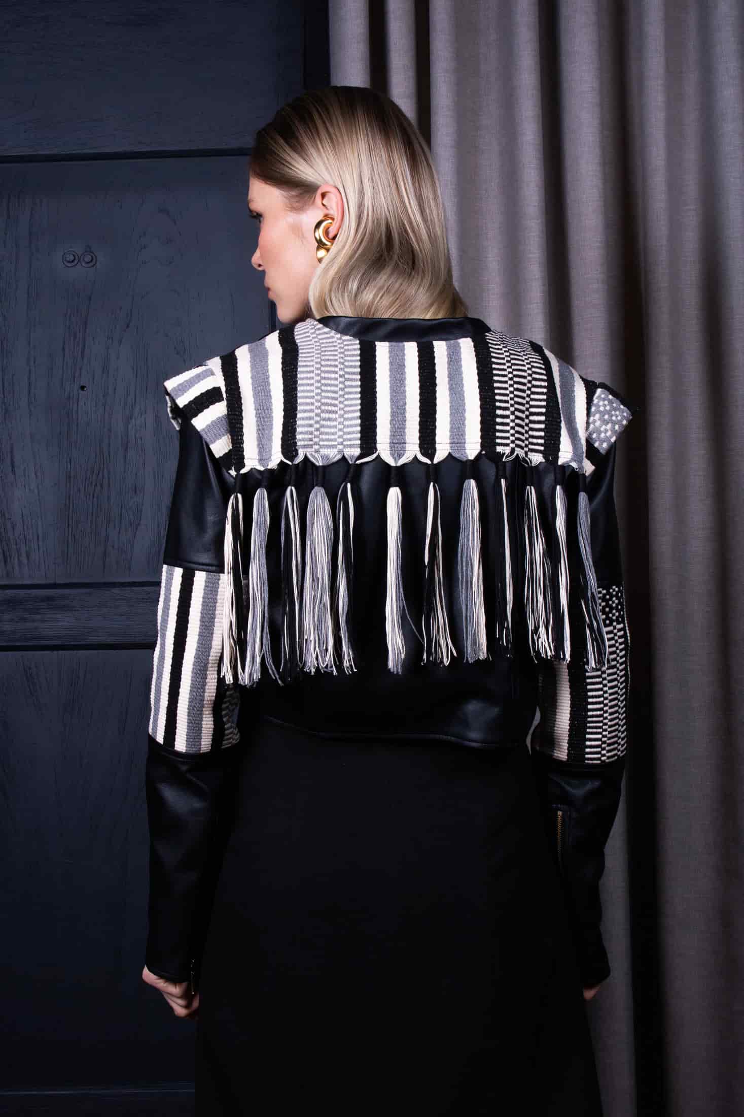 Chaqueta Tipo Biker Irreverente - miniatura 2