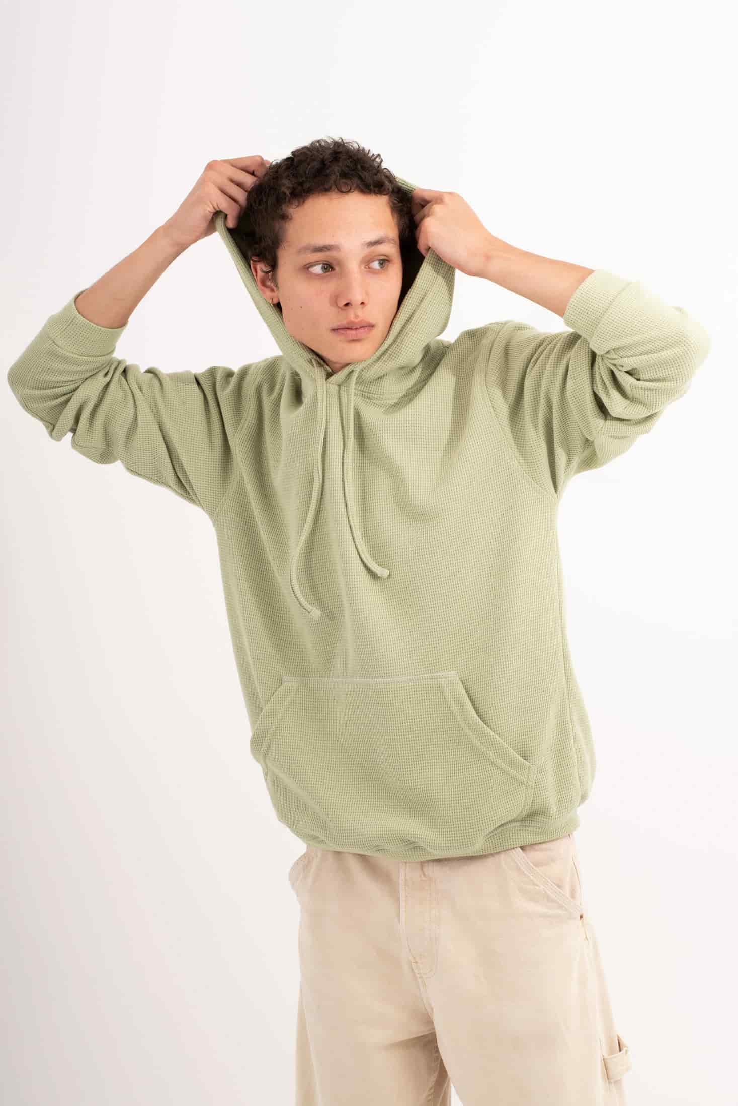 HOODIE VERDE CLARO  UNISEX- BÁSICO - miniatura 2