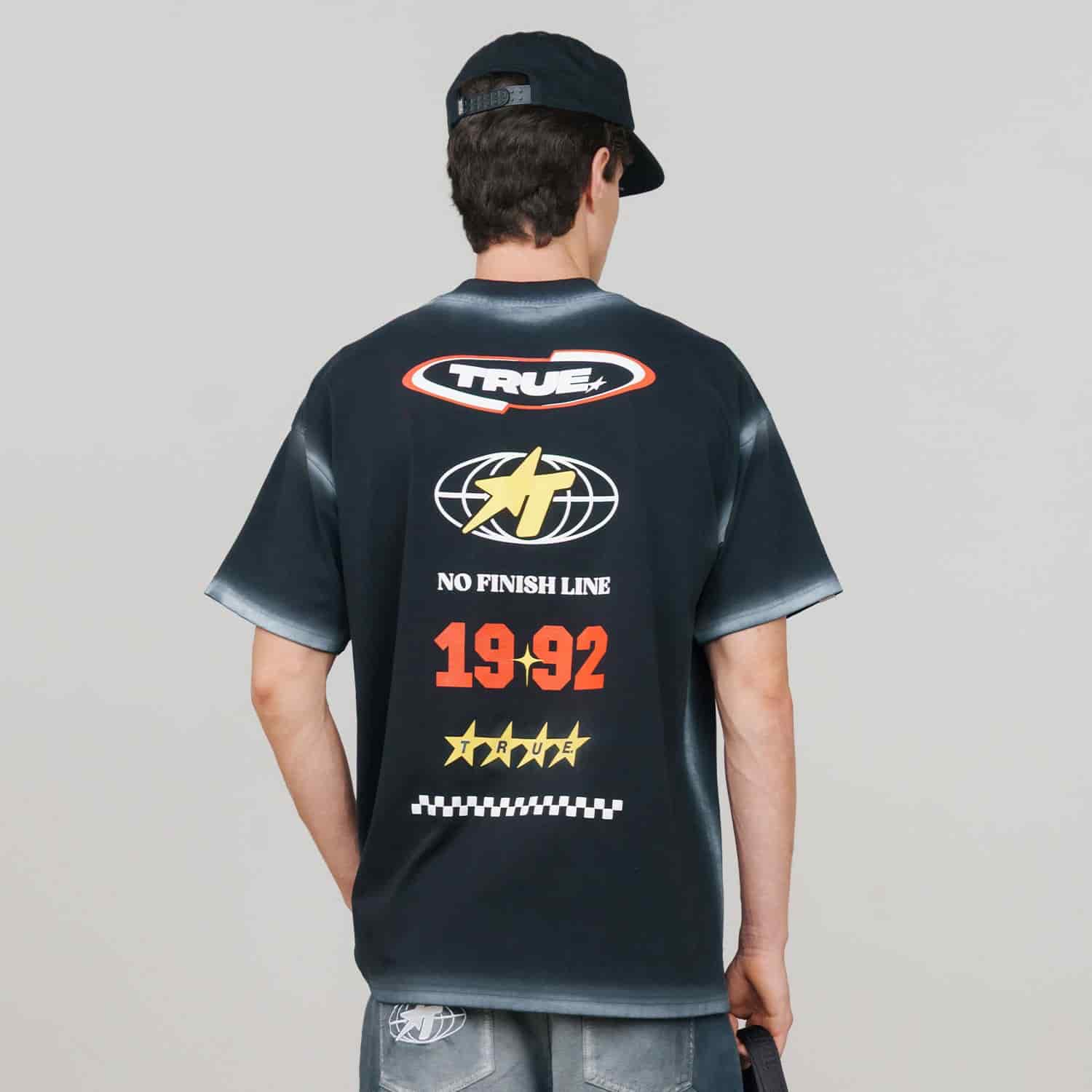 No Finish Line Oversized T-Shirt - Black - miniatura 2