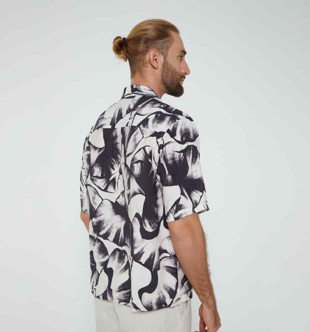 Camisa resort para hombre - miniatura 4