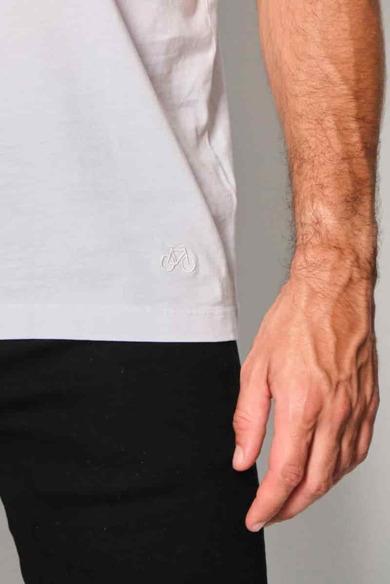 CAMISETA BASIC PLUS BLANCA - miniatura 3