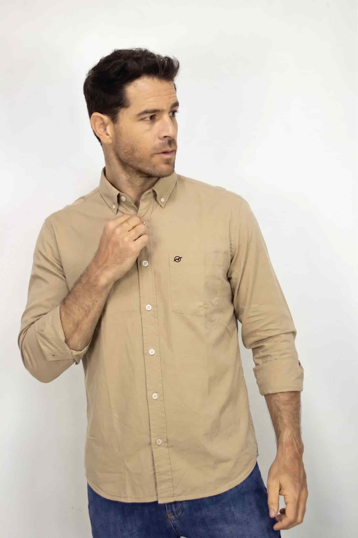 CAMISA MANGA LARGA CAFE EN POPELINA PARA HOMBRE - miniatura 3