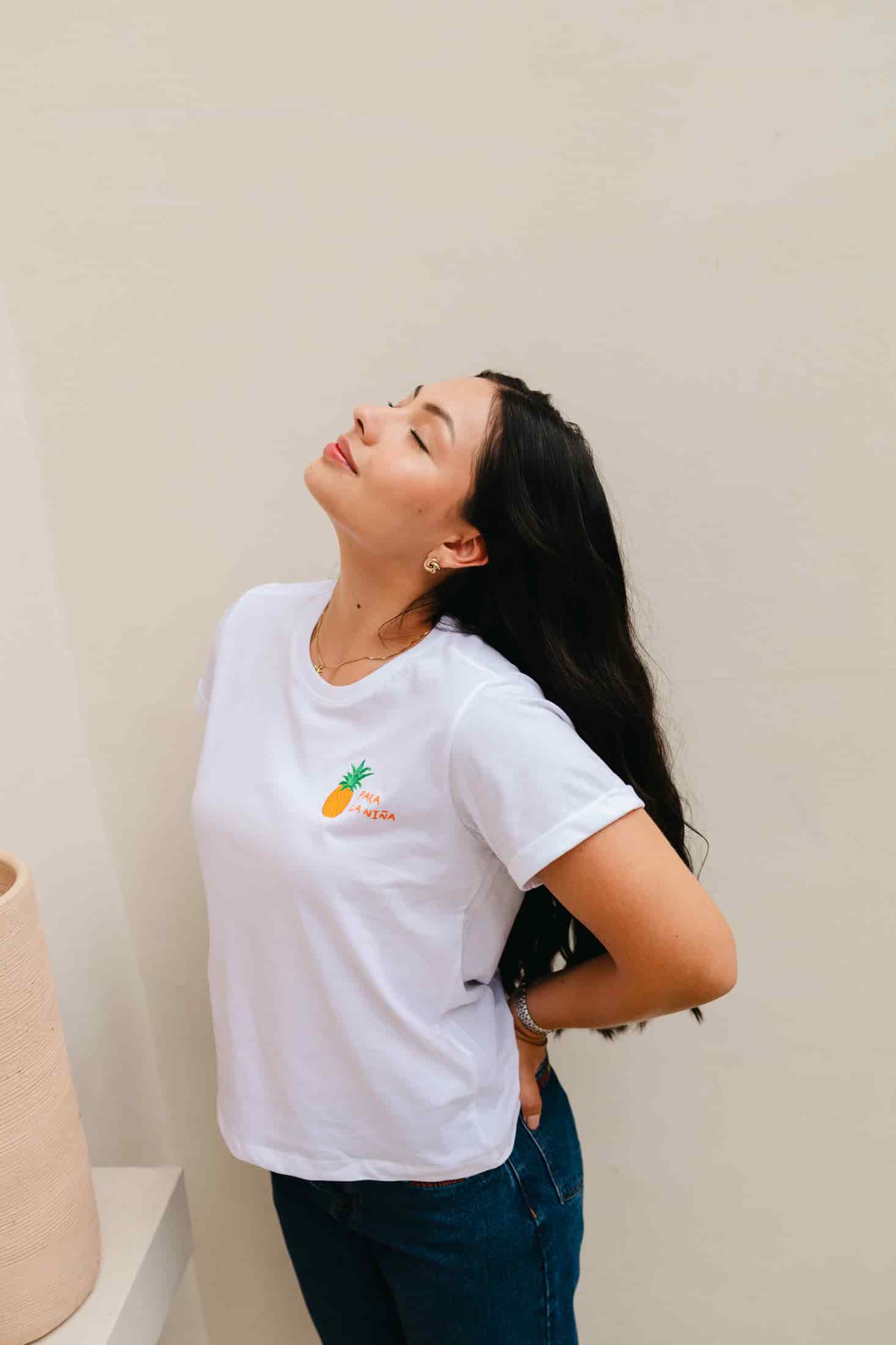 Piña Para La Niña Embroidered Oversized Tee - miniatura 1