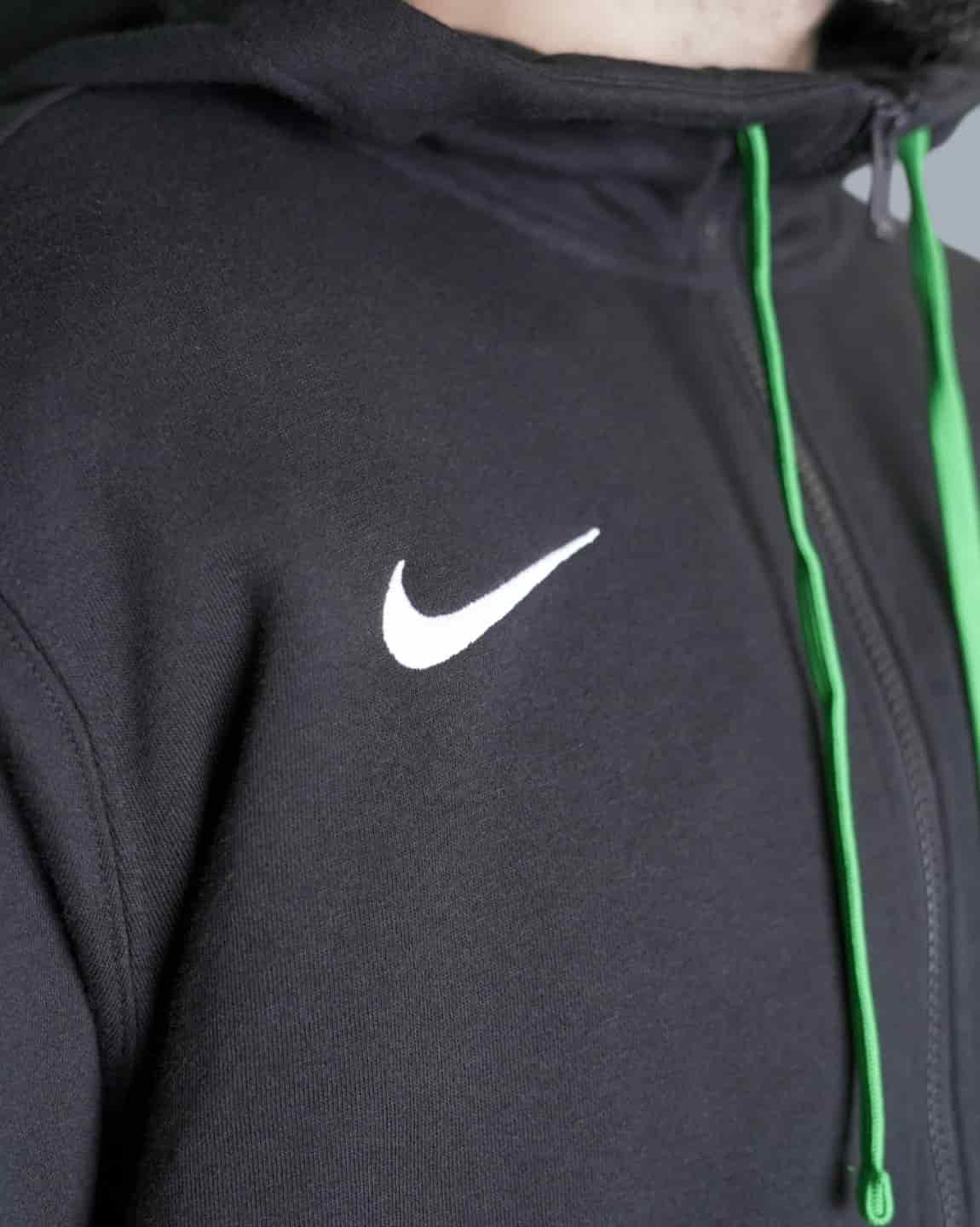 BUZO CIERRE NEGRO HOMBRE NIKE 2026 - miniatura 4