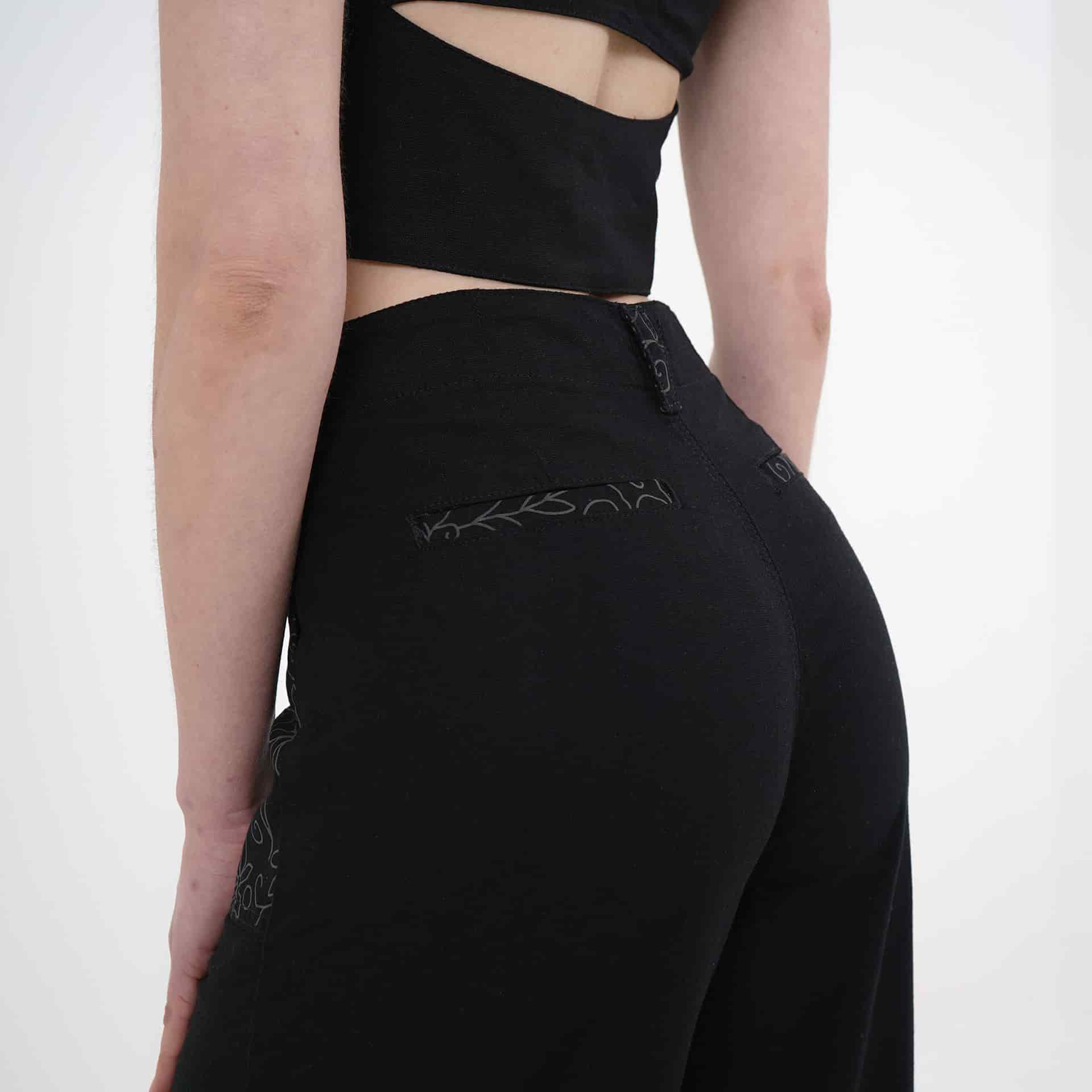 Pantalón ancho con grabado floral - miniatura 3