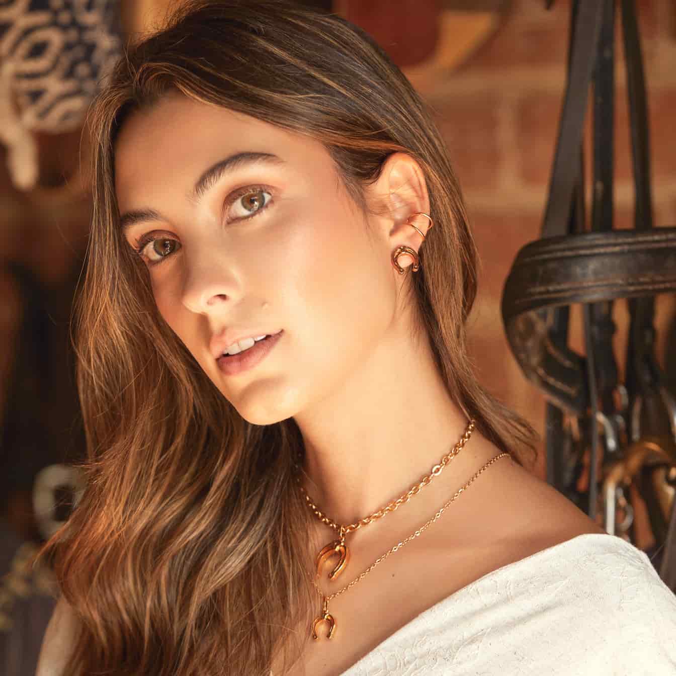 Earcuff liso de dos alambres - miniatura 2