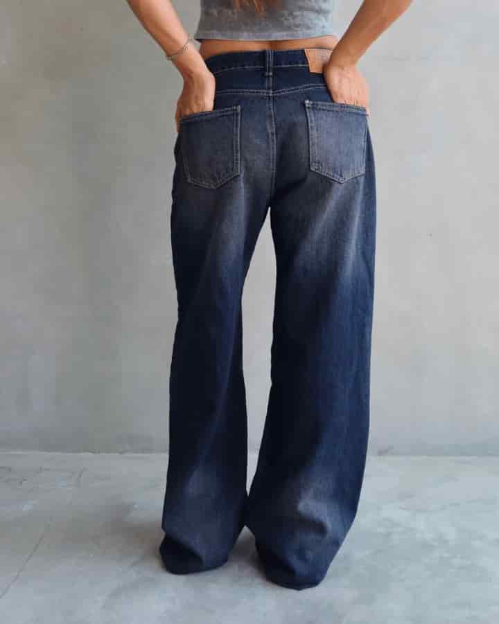 JEAN RELAXED FIT DARK BLUE TINTED AZUL OSCURO - miniatura 10