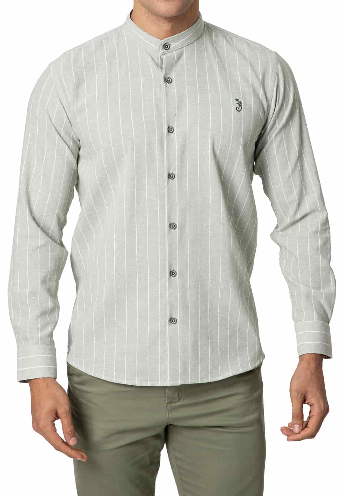 Camisa en Lino verde cuello neru a rayas - miniatura 17