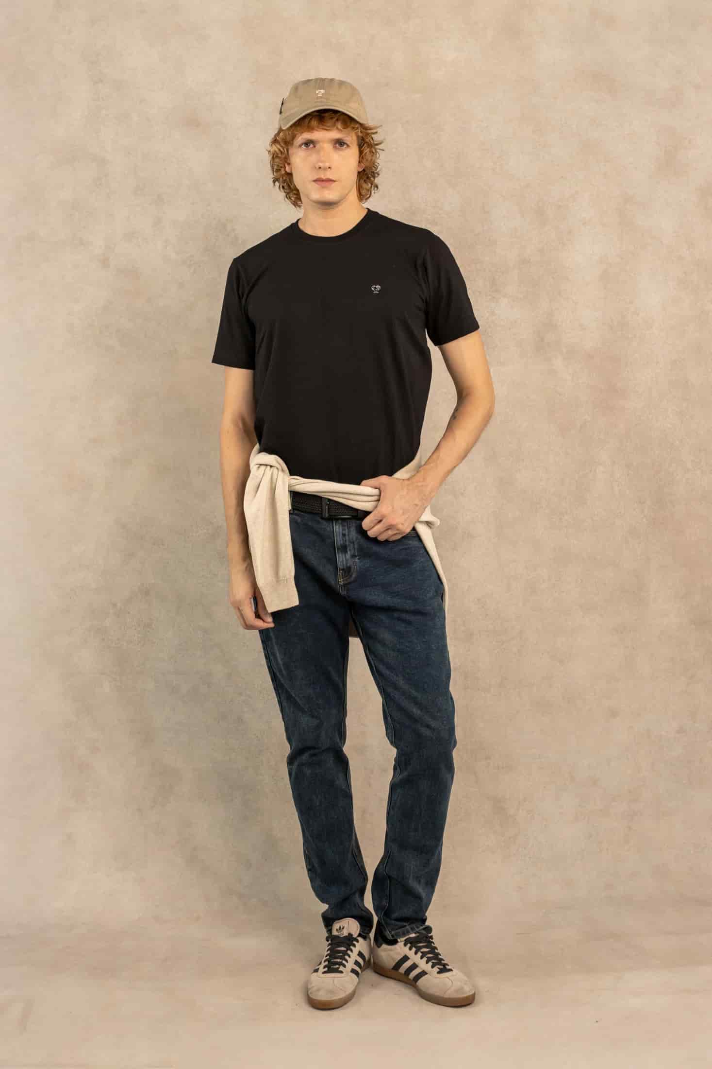 Camiseta Antimanchas Negra - Talla Regular - miniatura 2