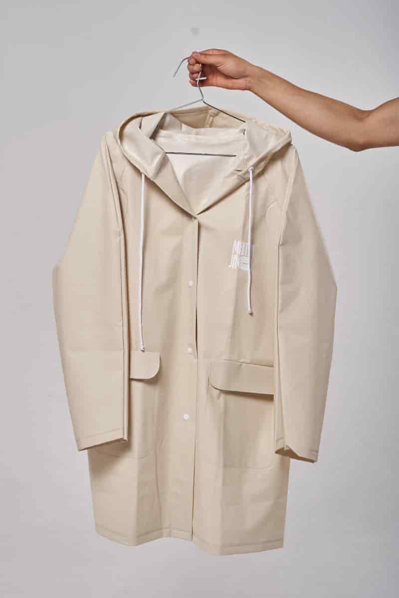 Raincoat Armor Crema Nublado - miniatura 15