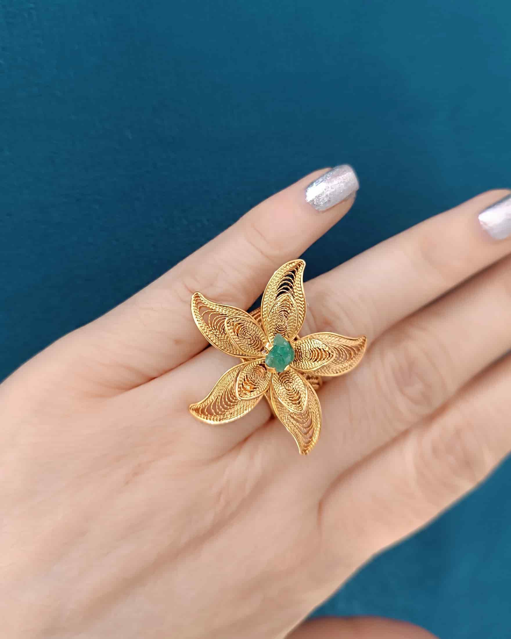 Anillo maxi en filigrana con esmeralda Andrea - miniatura 3