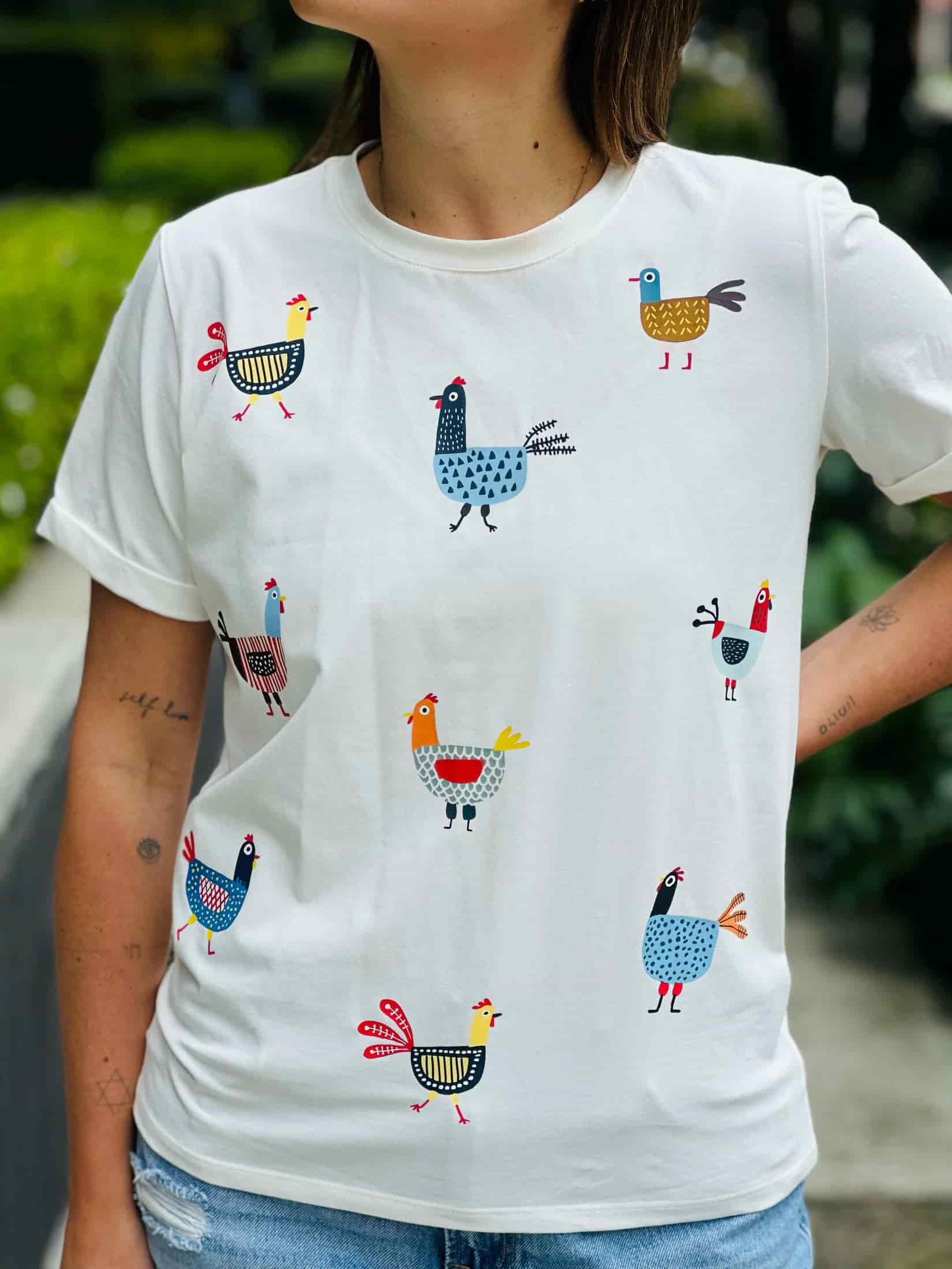 CAMISETA FIESTA DE GALLINITAS - miniatura 2