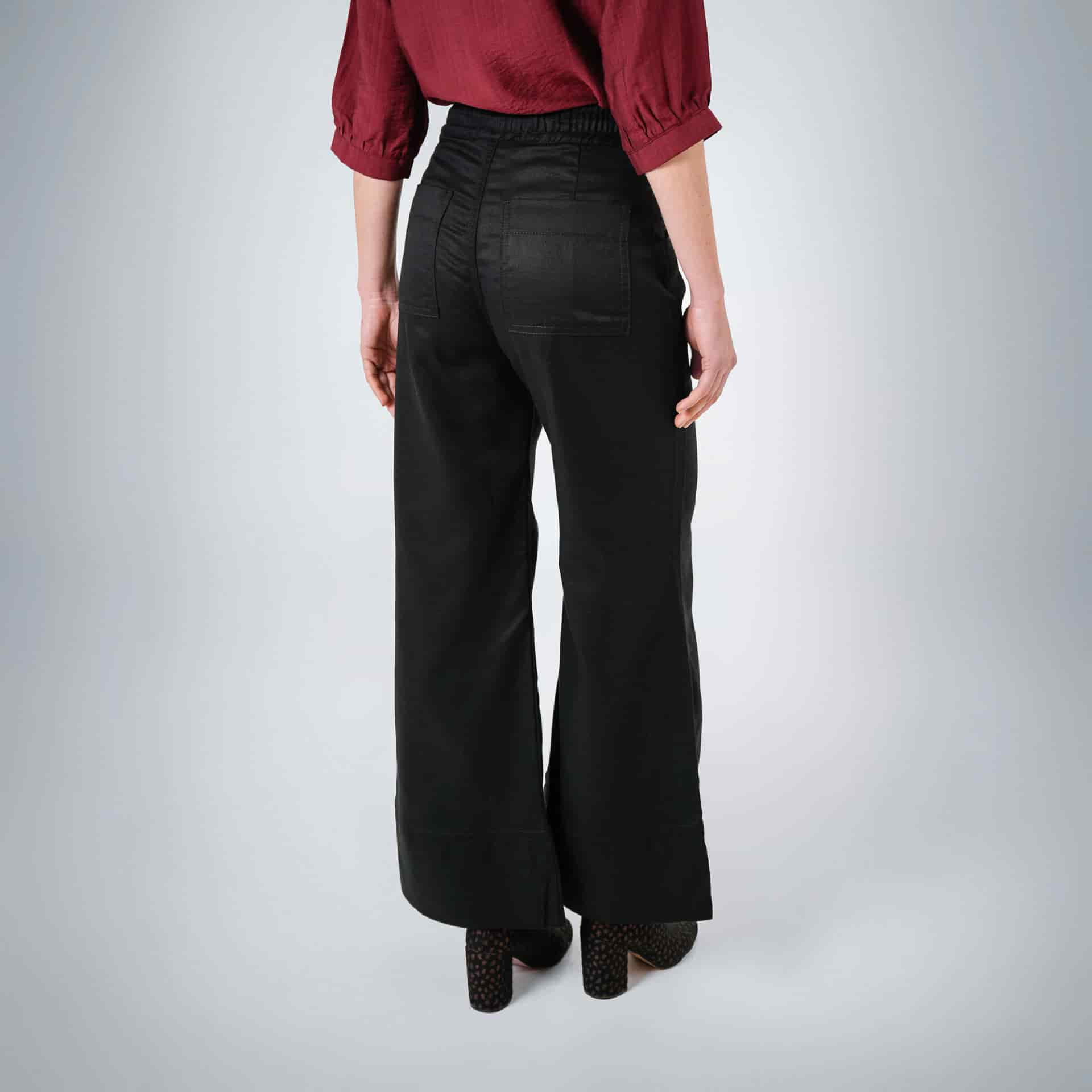 Pantalón básico estilo cargo bota flare con ajuste en cintura - miniatura 4