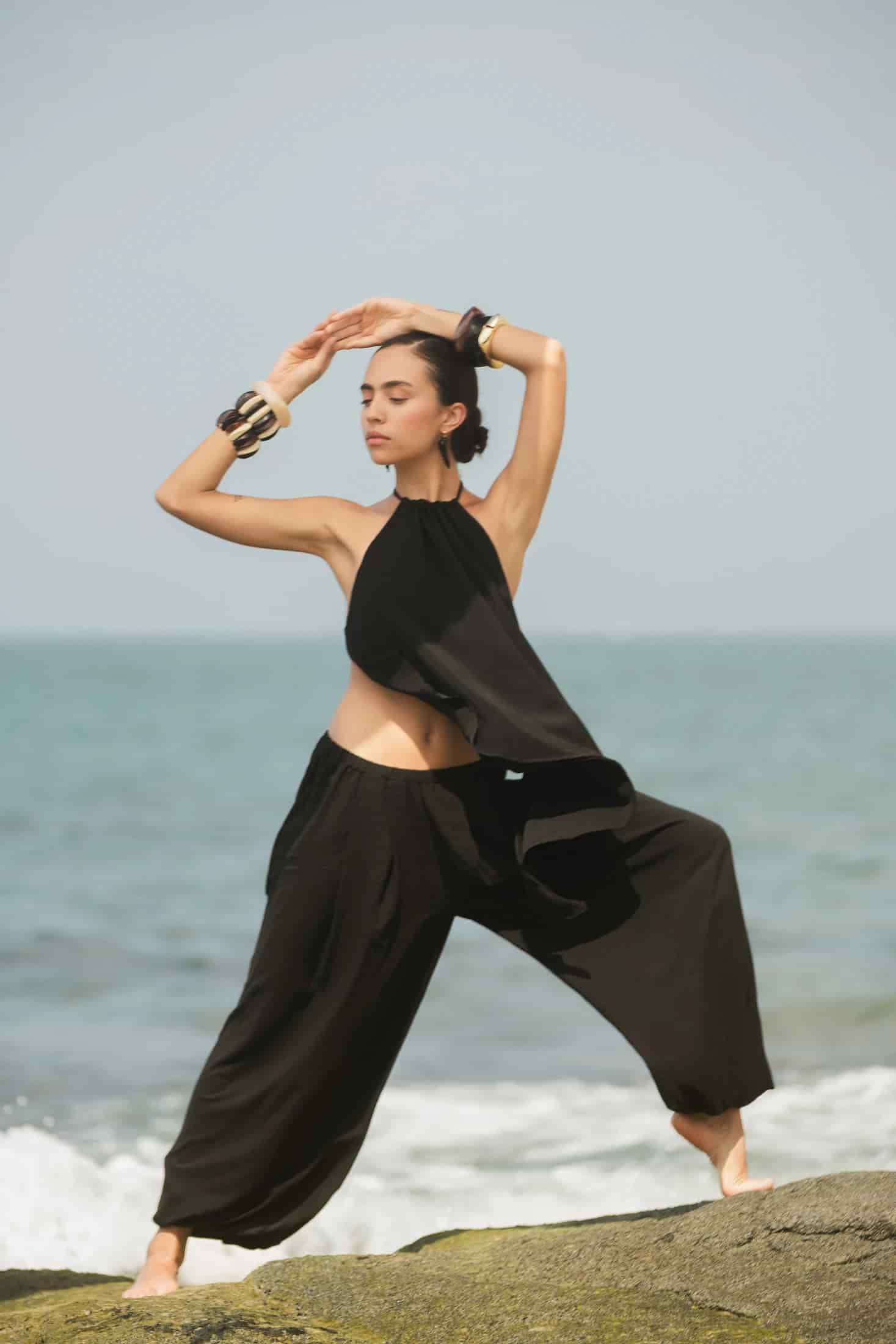 AMAL BACKLESS TOP - BLACK - miniatura 6