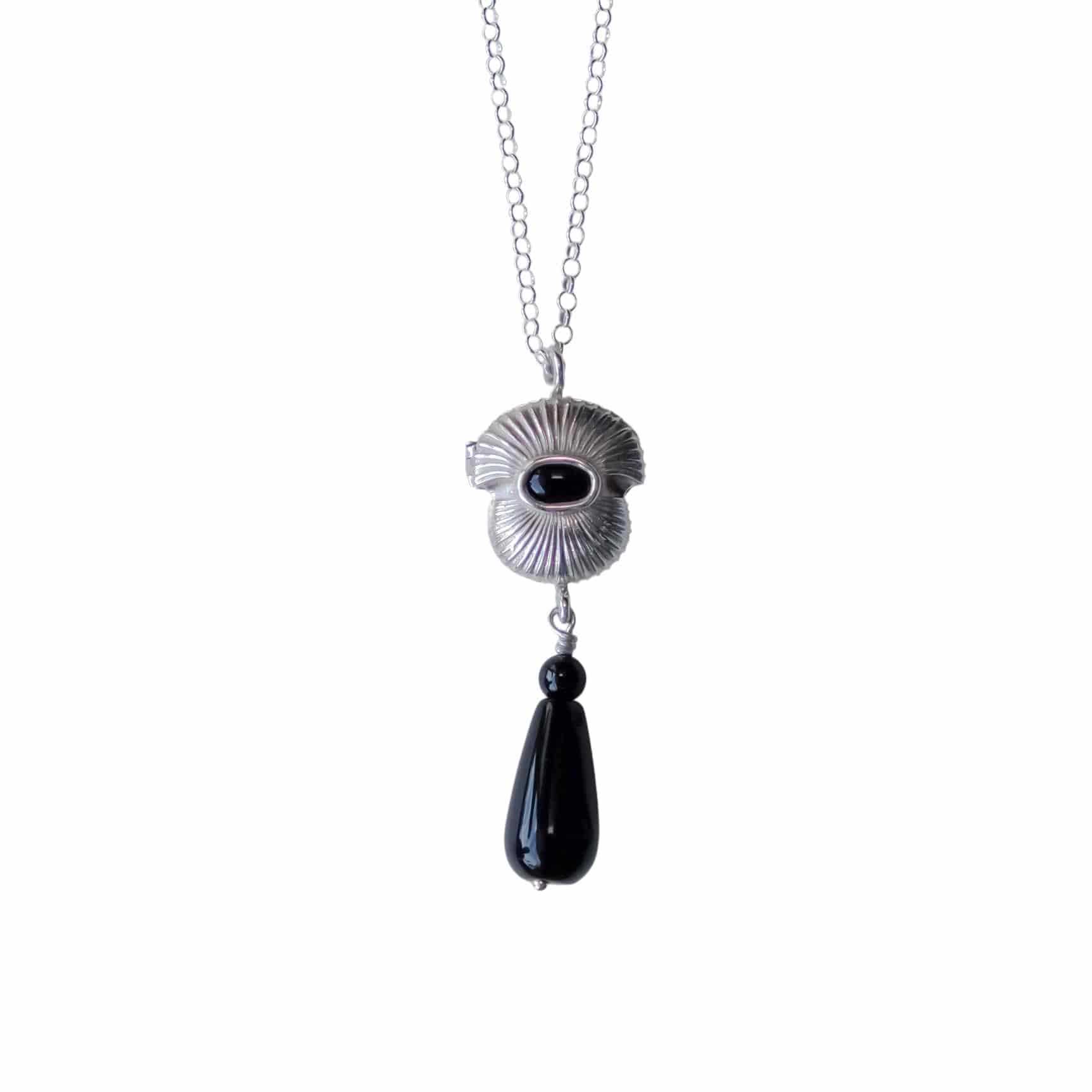 Collar Relicario Oda Ónix - miniatura 1