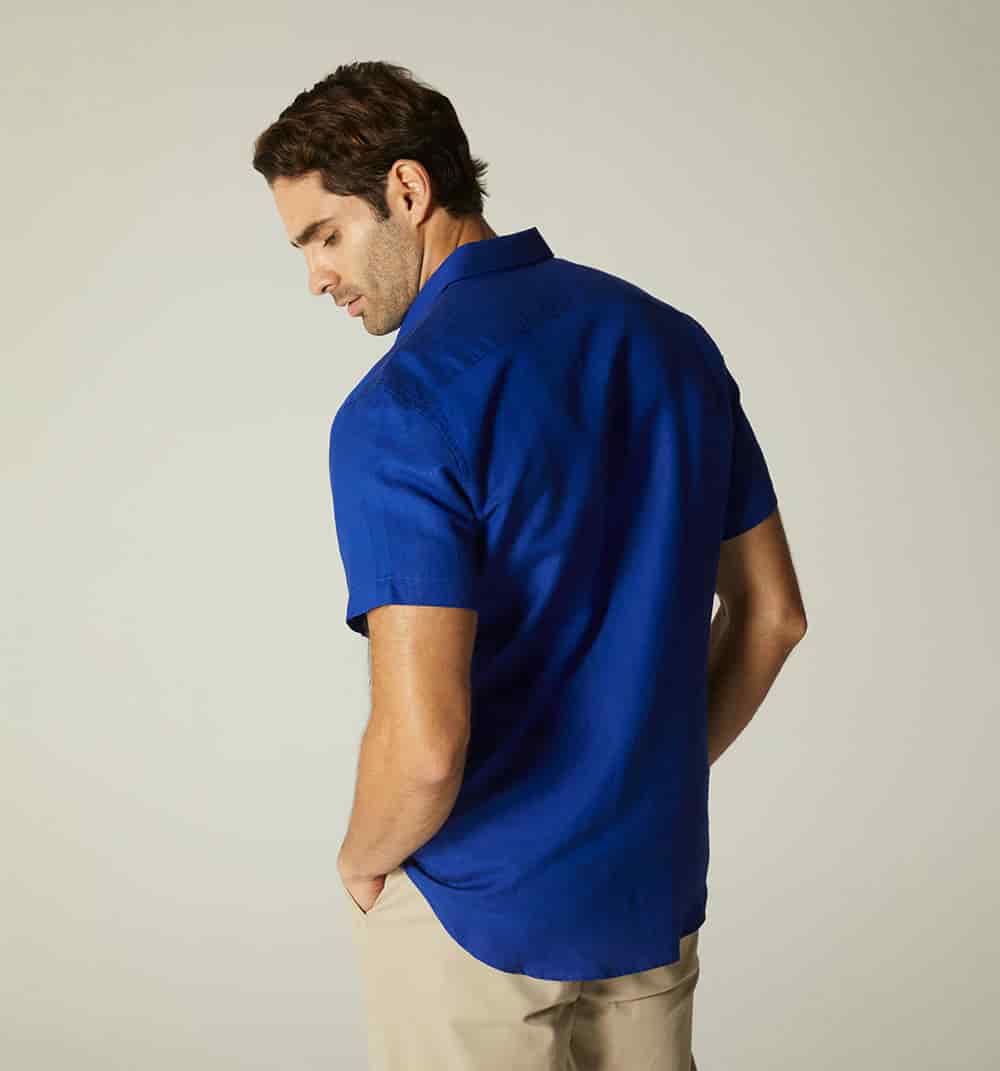 Camisa  para  hombre  en lino  manga cor - miniatura 16