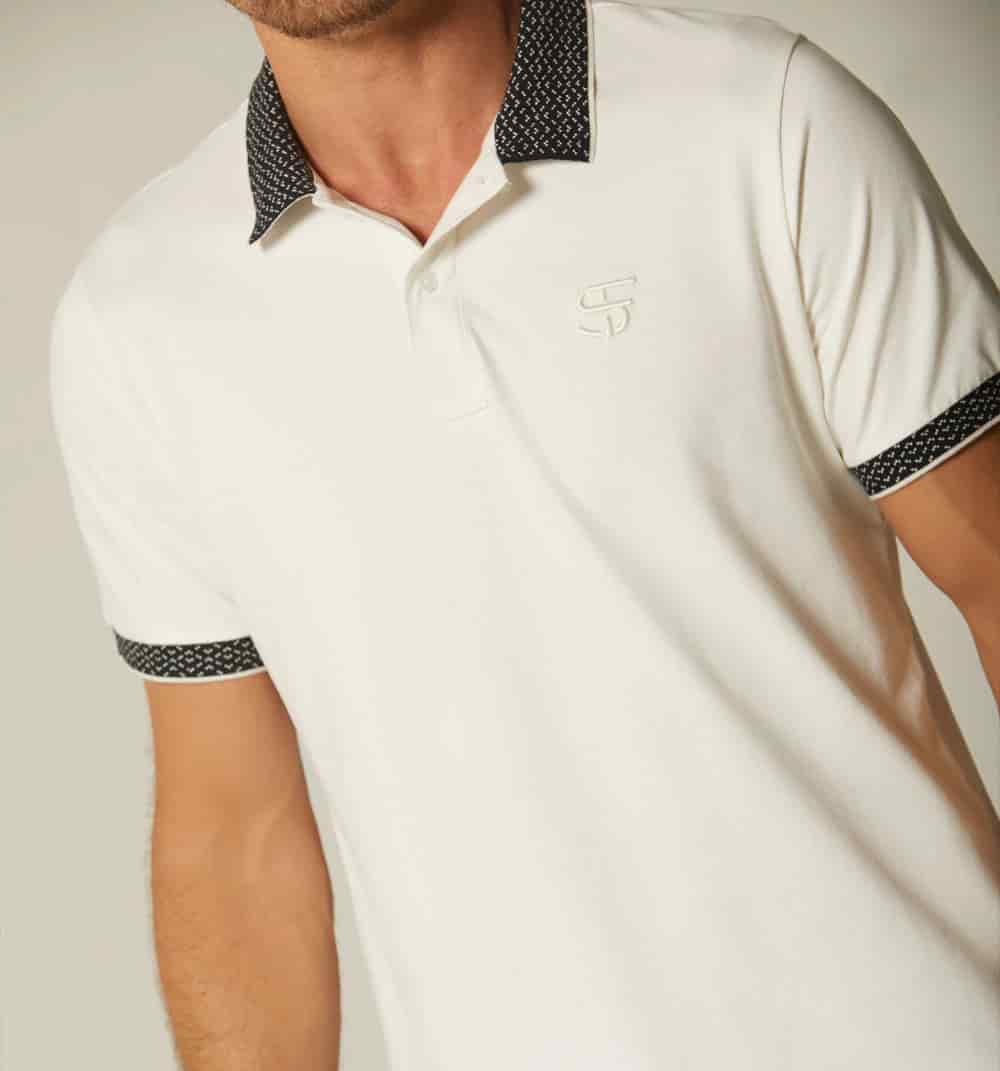 Polo para hombre con cuello con diseño - miniatura 8