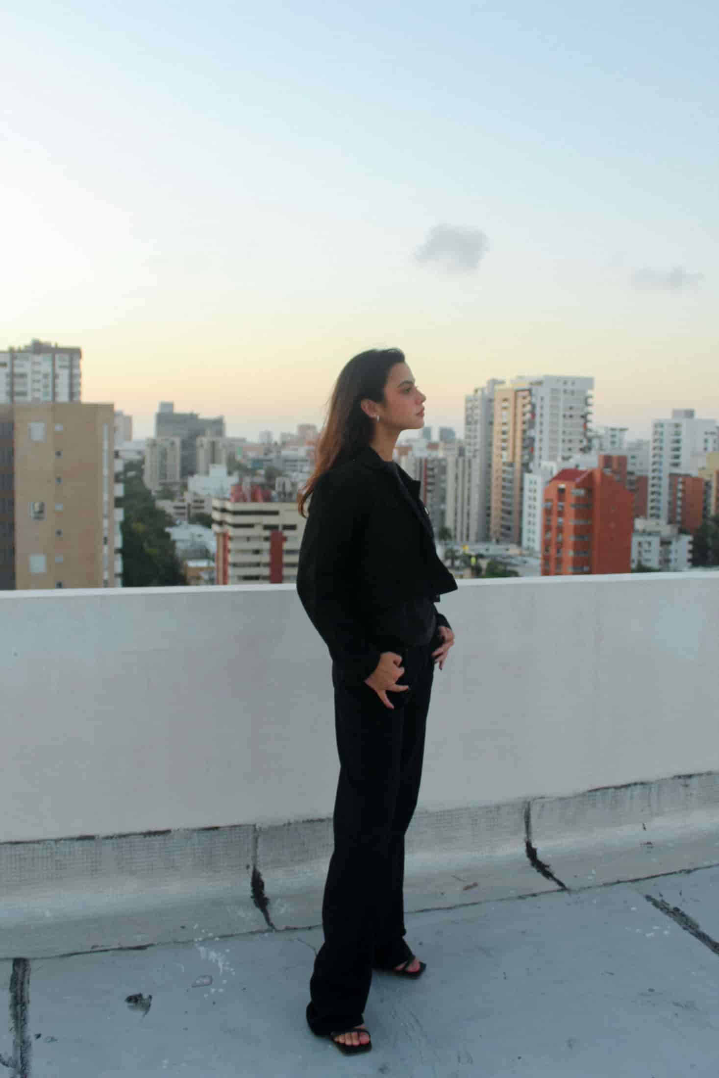 Black Jacket - miniatura 2