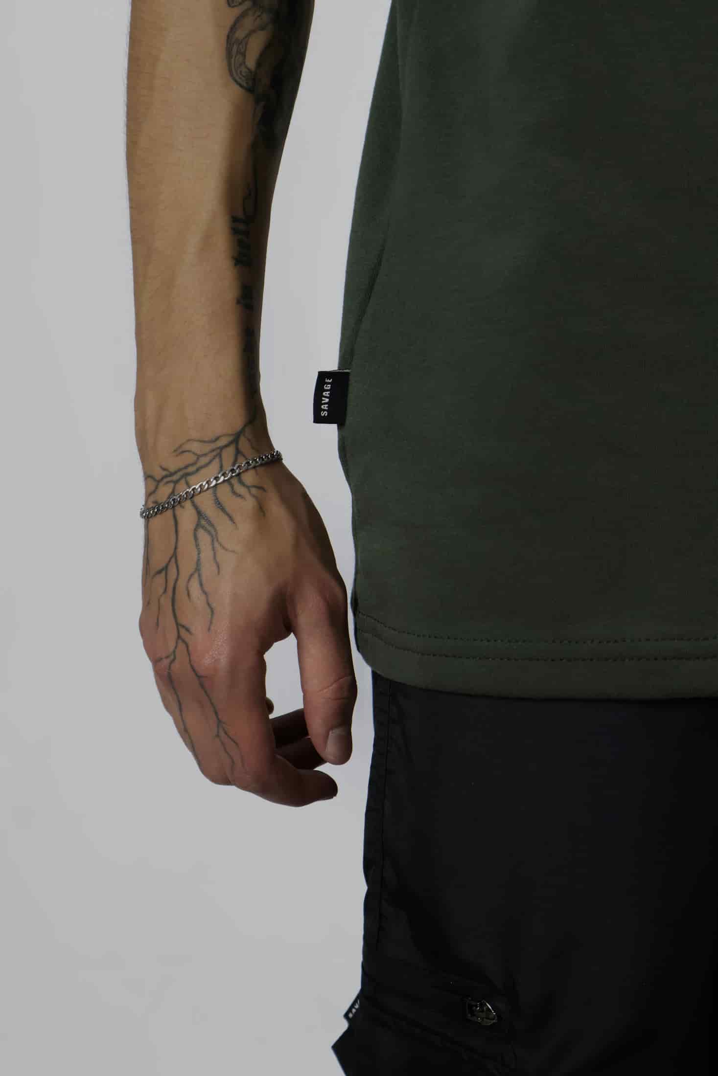 CAMISETA VERDE MILITAR 14078 OVERSIZE - miniatura 8
