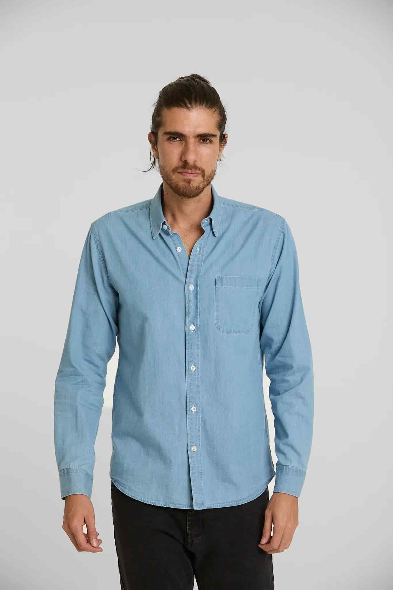 Camisa Jean Button Down Azul Claro - miniatura 10