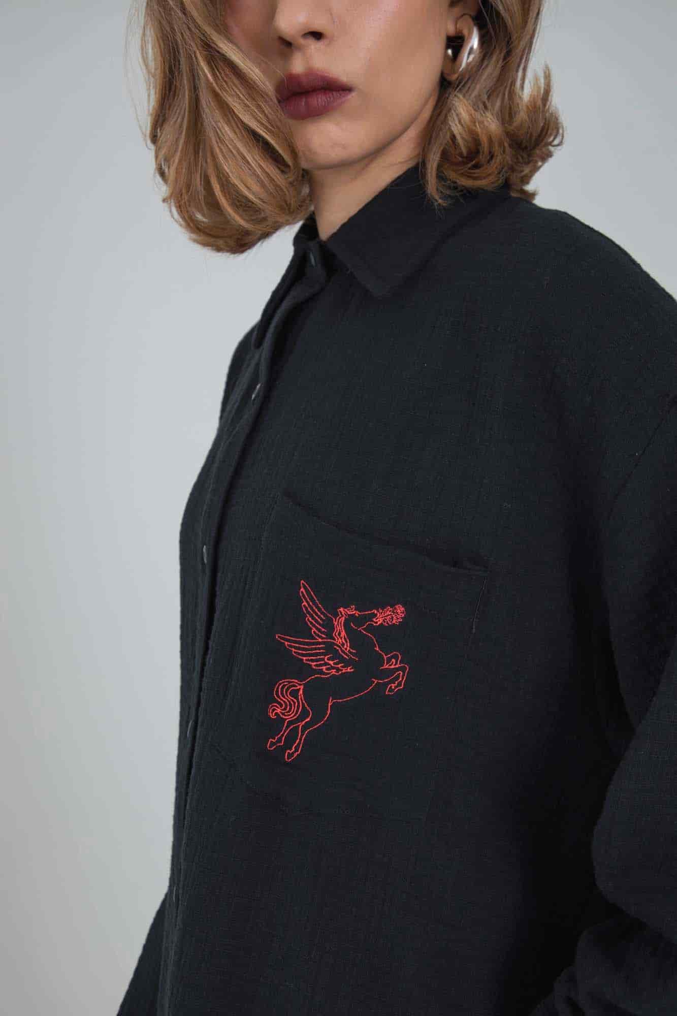 PEGASUS BLACK SHIRT - miniatura 4