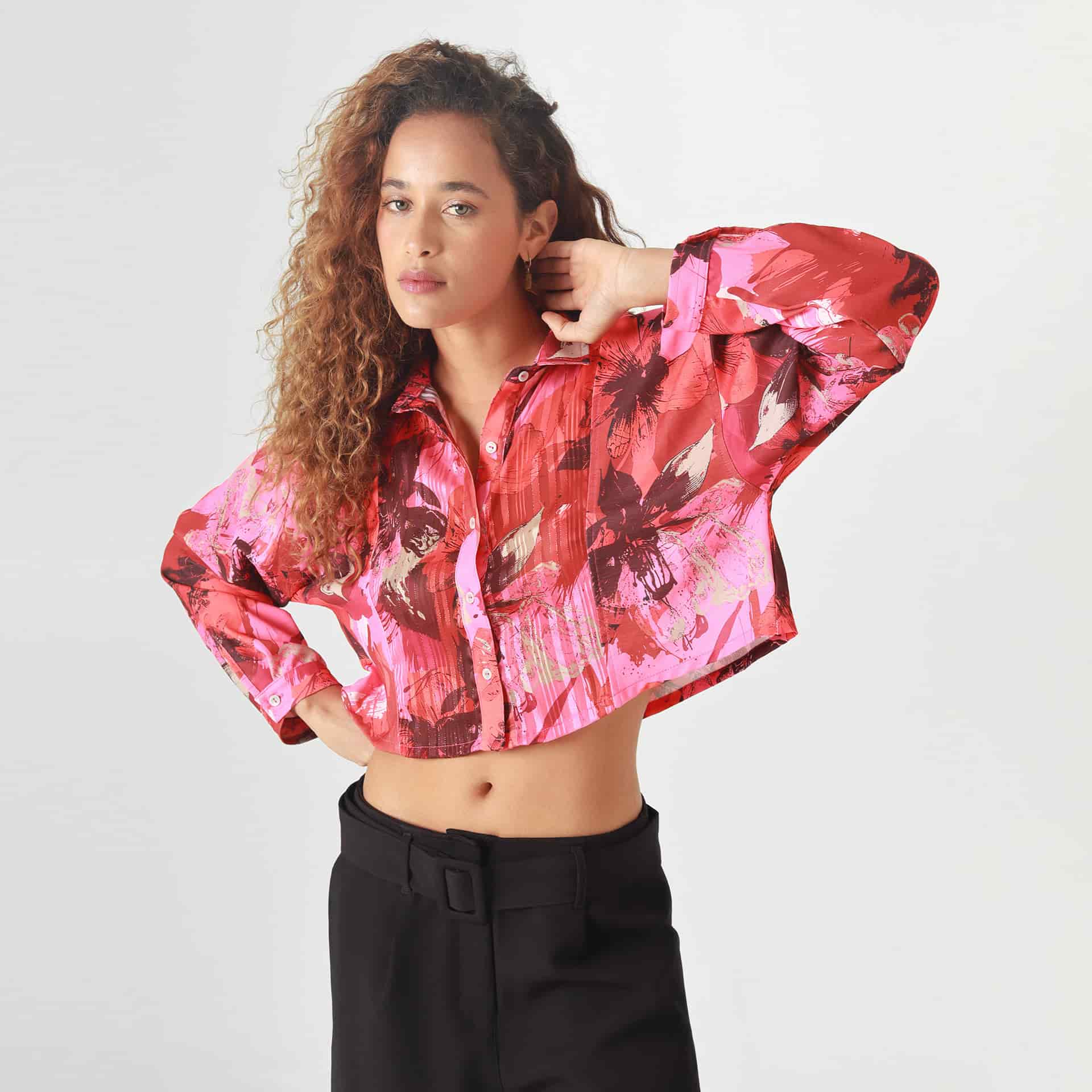 Blusa Crop Cuello Camisero Manga Larga - miniatura 4