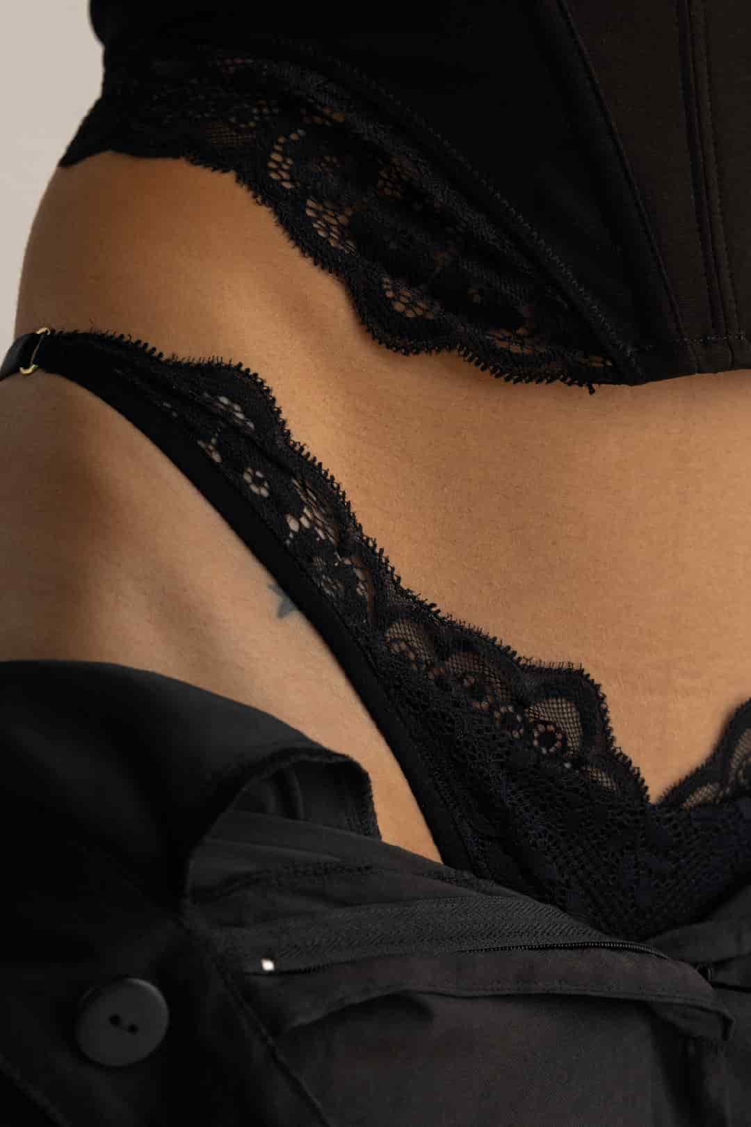 PANTY TANGA TUTI NEGRO - miniatura 3