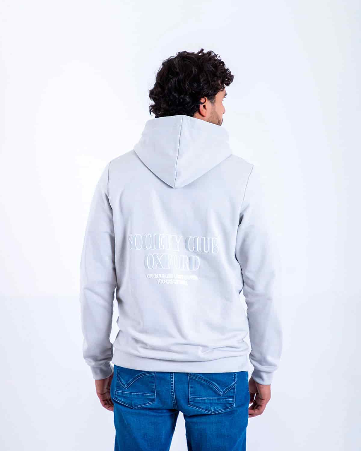 Buzo gris estampado espalda para hombre - miniatura 3